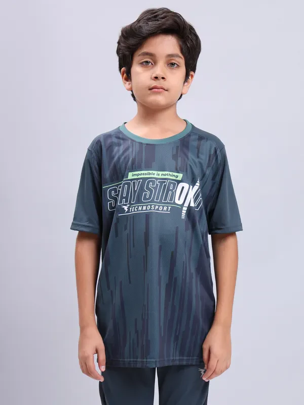 Boys Printed Slim Fit Crew Neck T-shirt with TECHNOLITE - Image 3