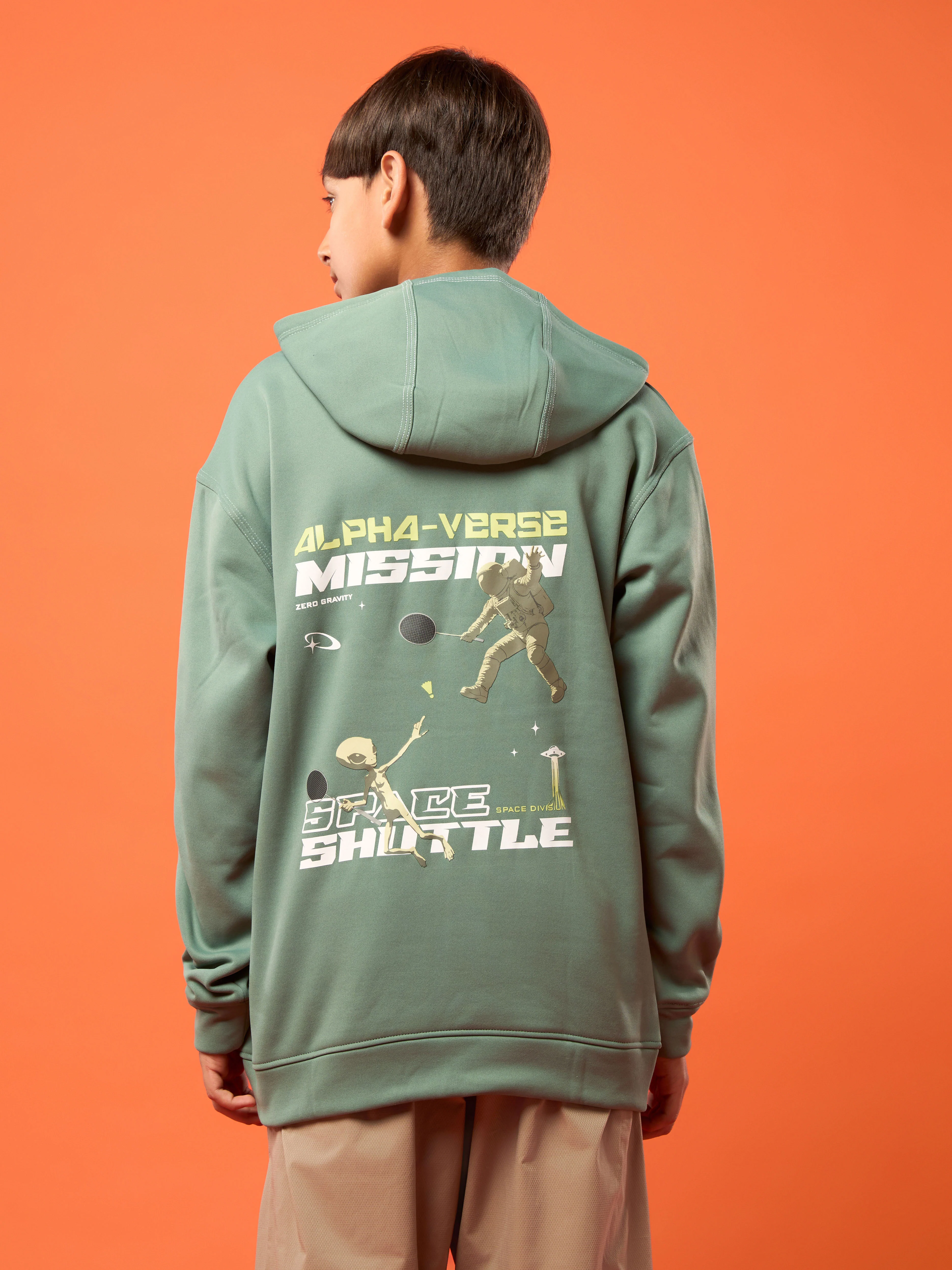 Boys Back Printed Slim Fit Hooded Sports Sweatshirt with TECHNO WARM+