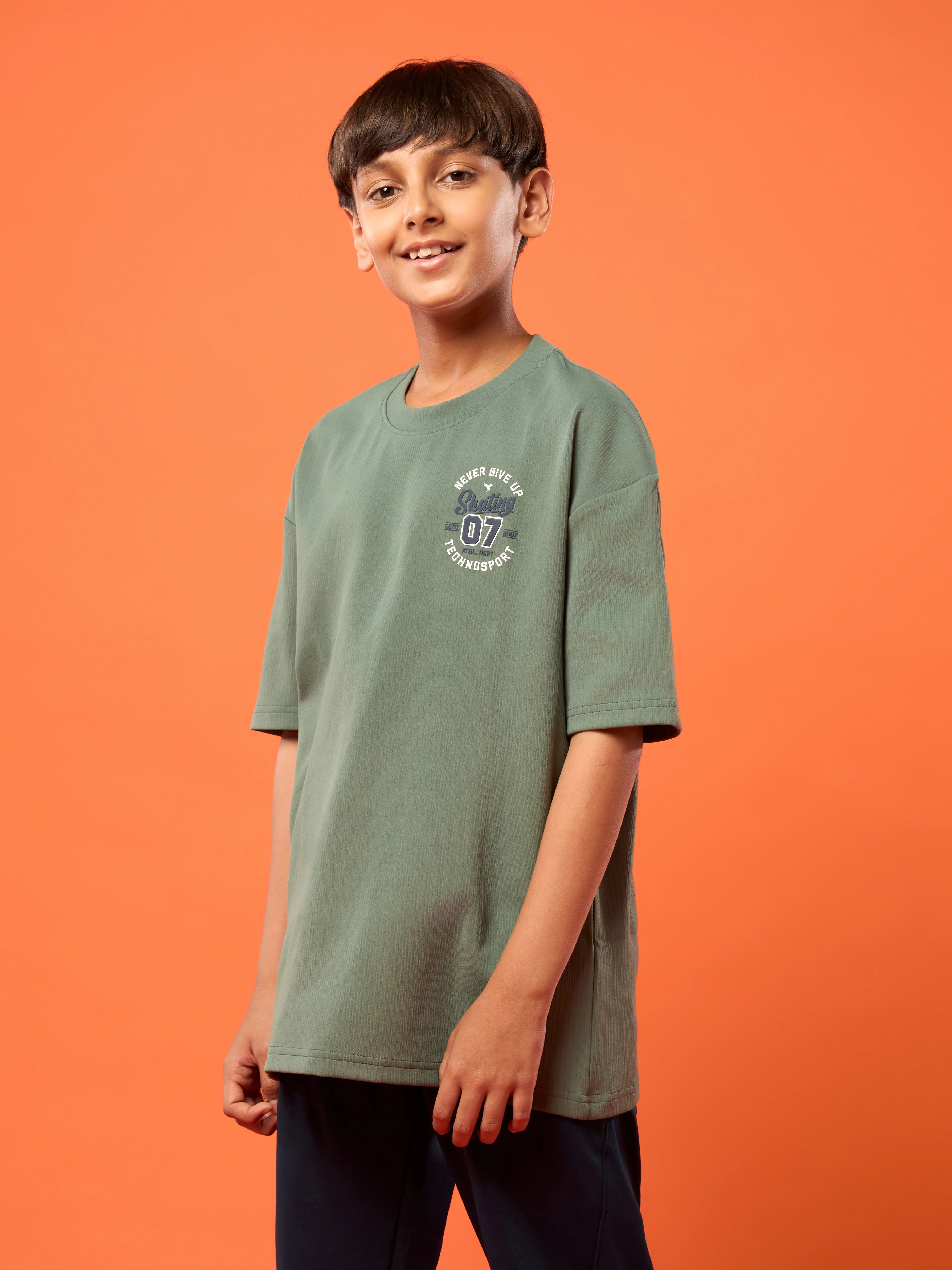 Boys Oversized Printed Round Neck Sports T-shirt with ELASTOPLUS - Image 4