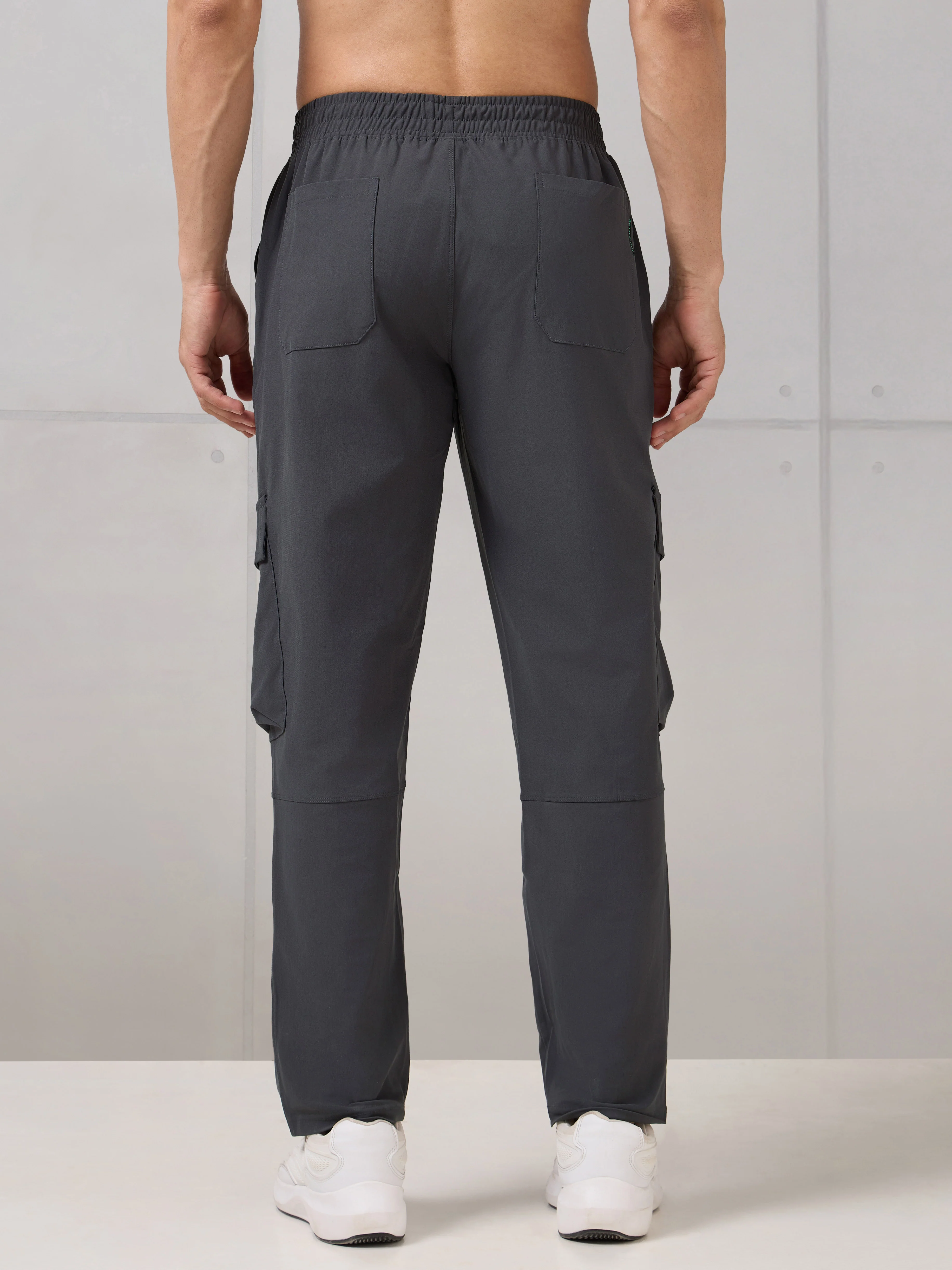 Men Active Out Cargo Trackpants with DURACOOL+ - Image 3