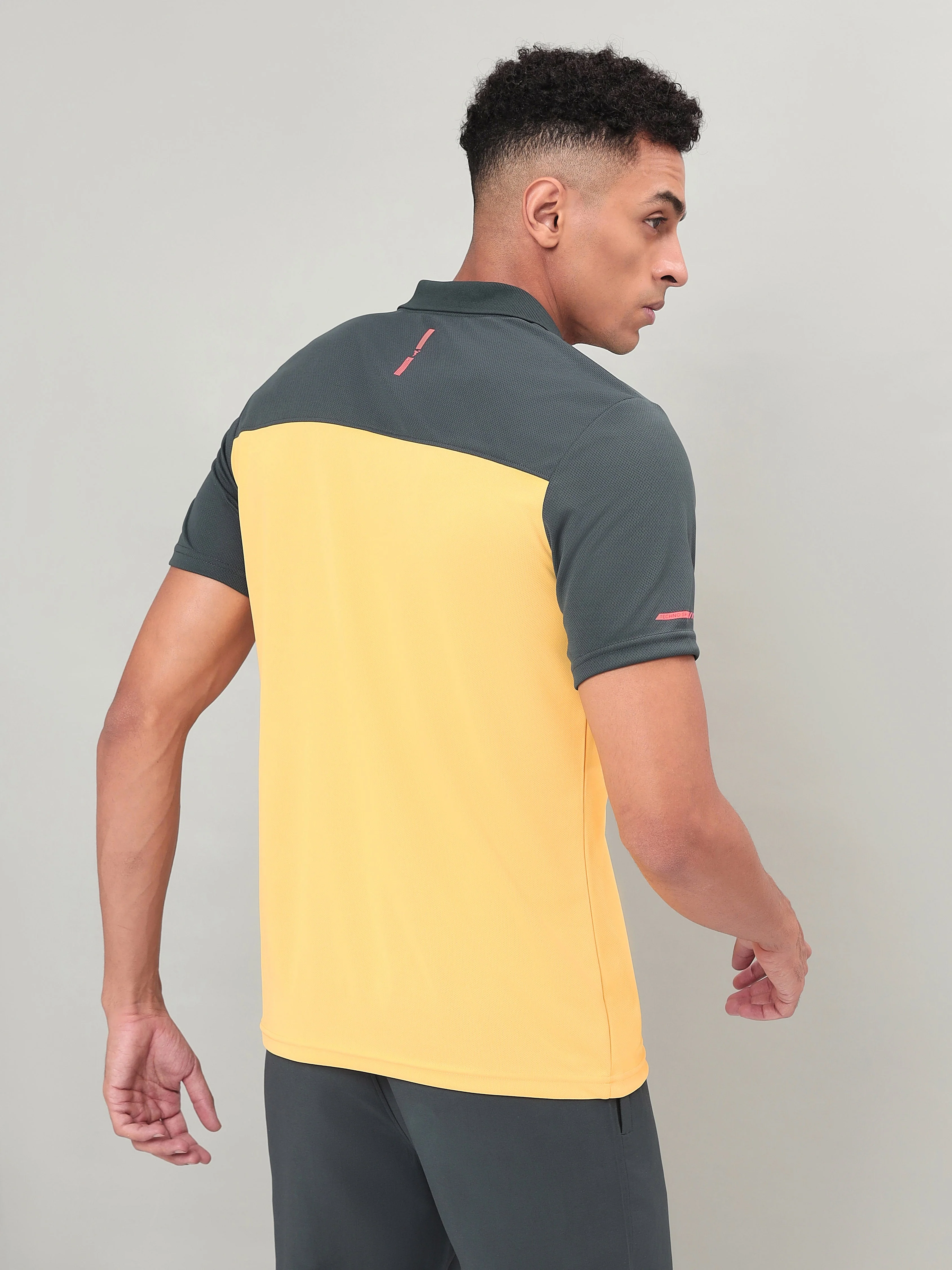 Men Colorblock Relax Fit Polo T-shirt with TECHNO COOL+ - Image 3