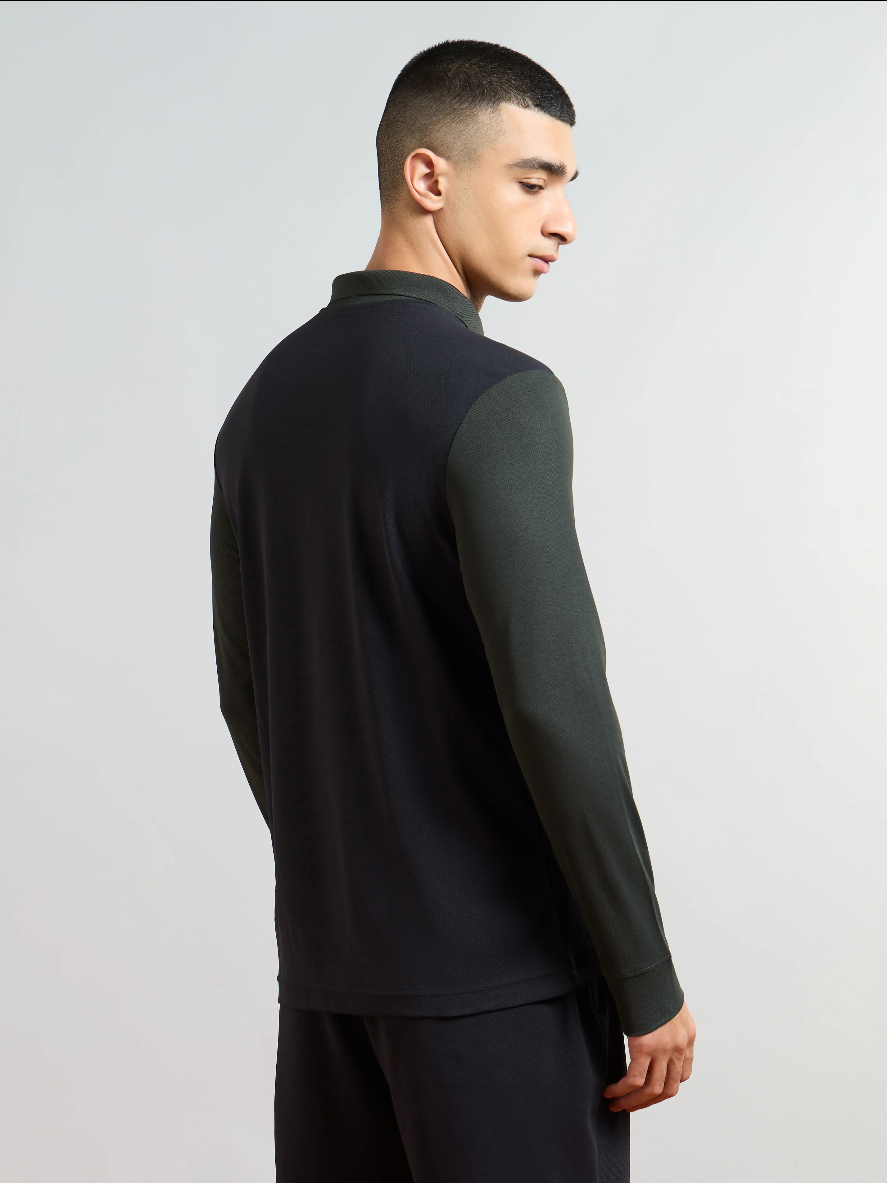Men Colorblock Slim Fit Polo T-shirt with MATPIQ - Image 3
