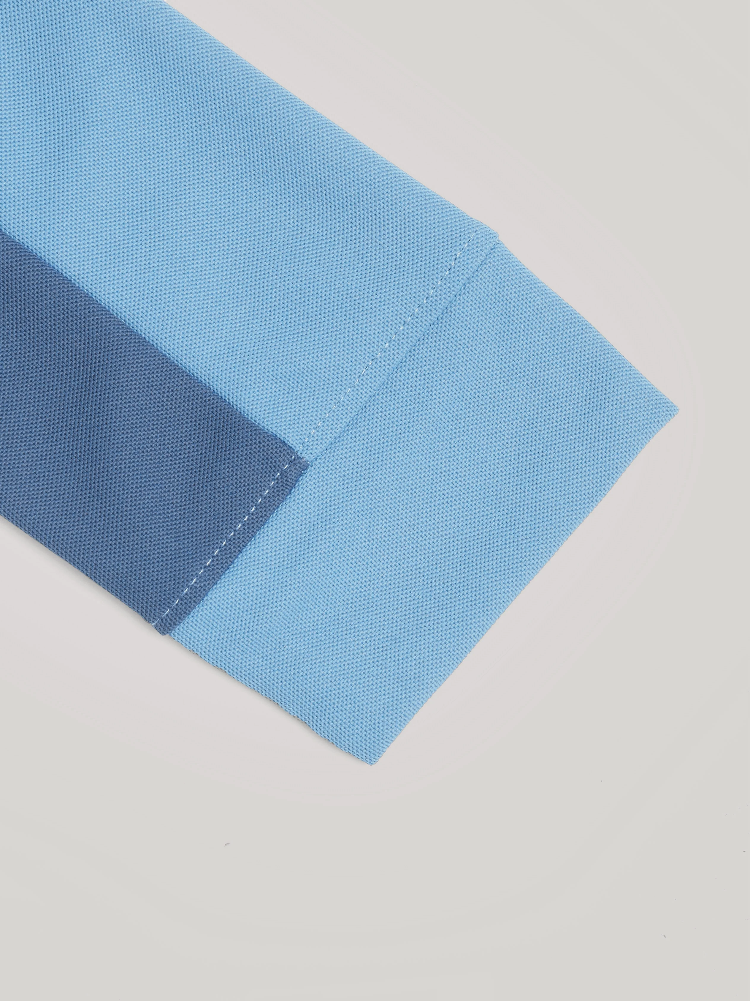 Men Colorblock Slim Fit T-shirt with MATPIQ - Image 6