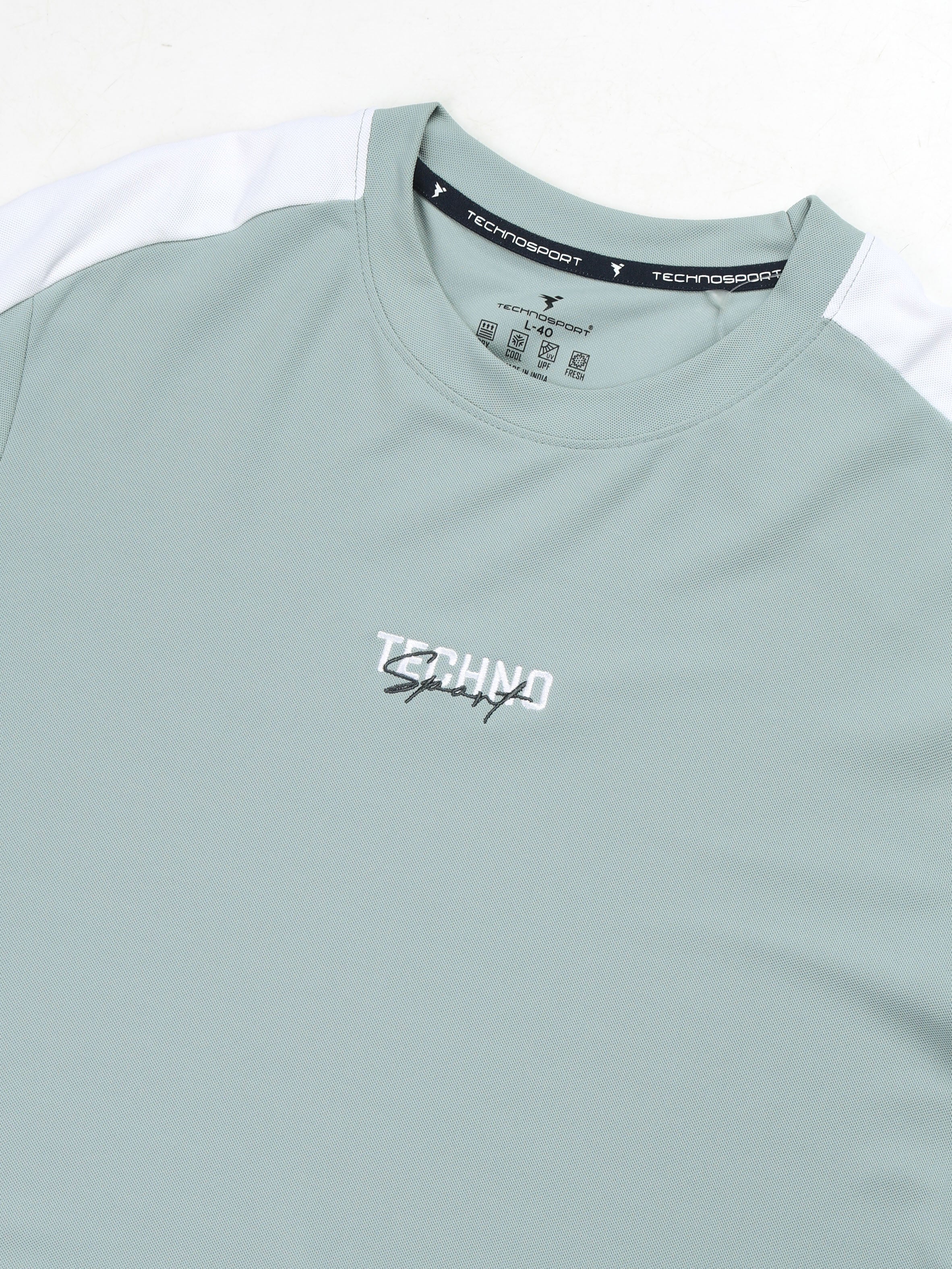 Men Colorblock Slim Fit T-shirt with MATPIQ - Image 6
