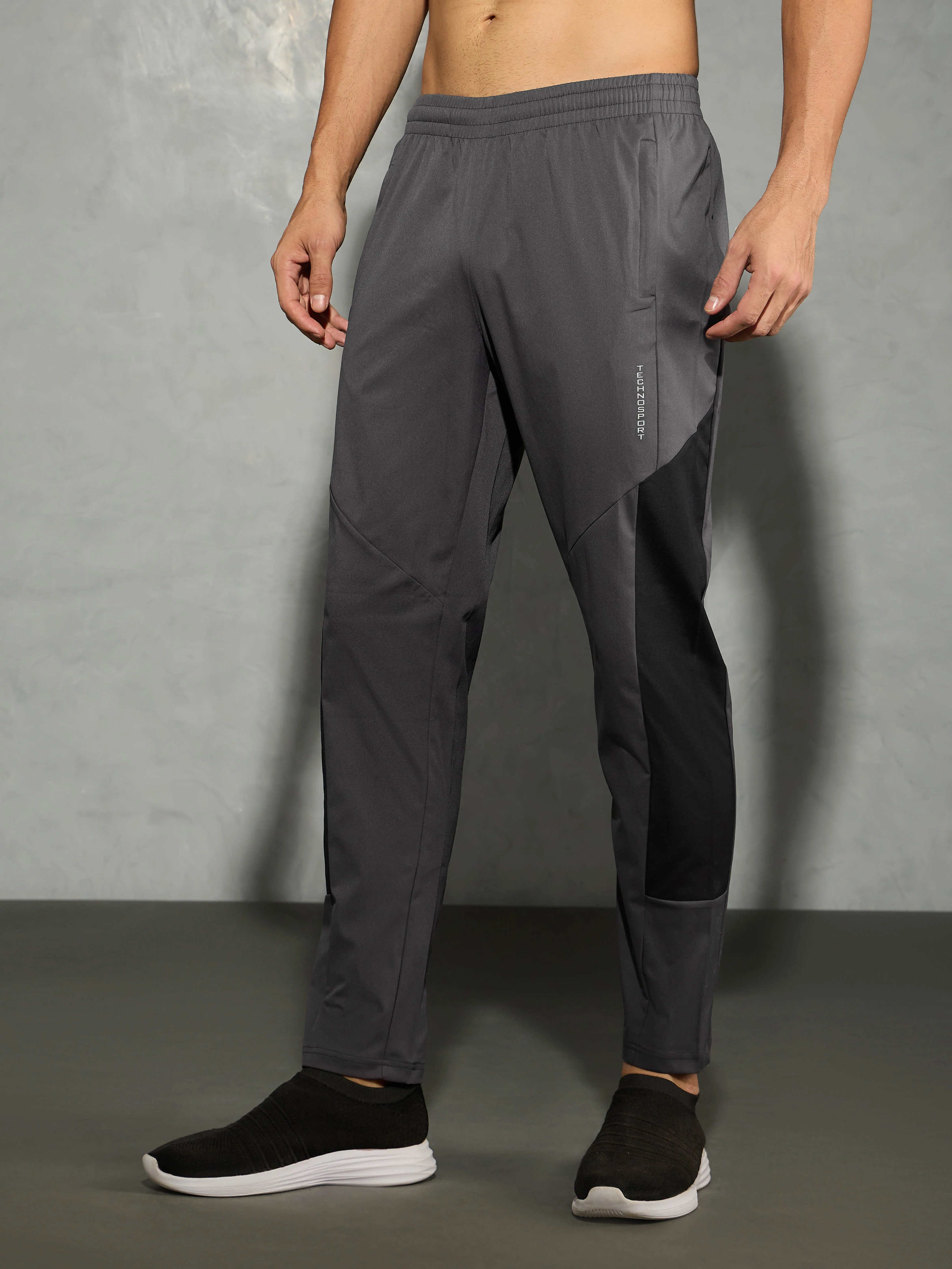 Men Colorblock Slim Fit Trackpants with TS FLEXI - Image 4