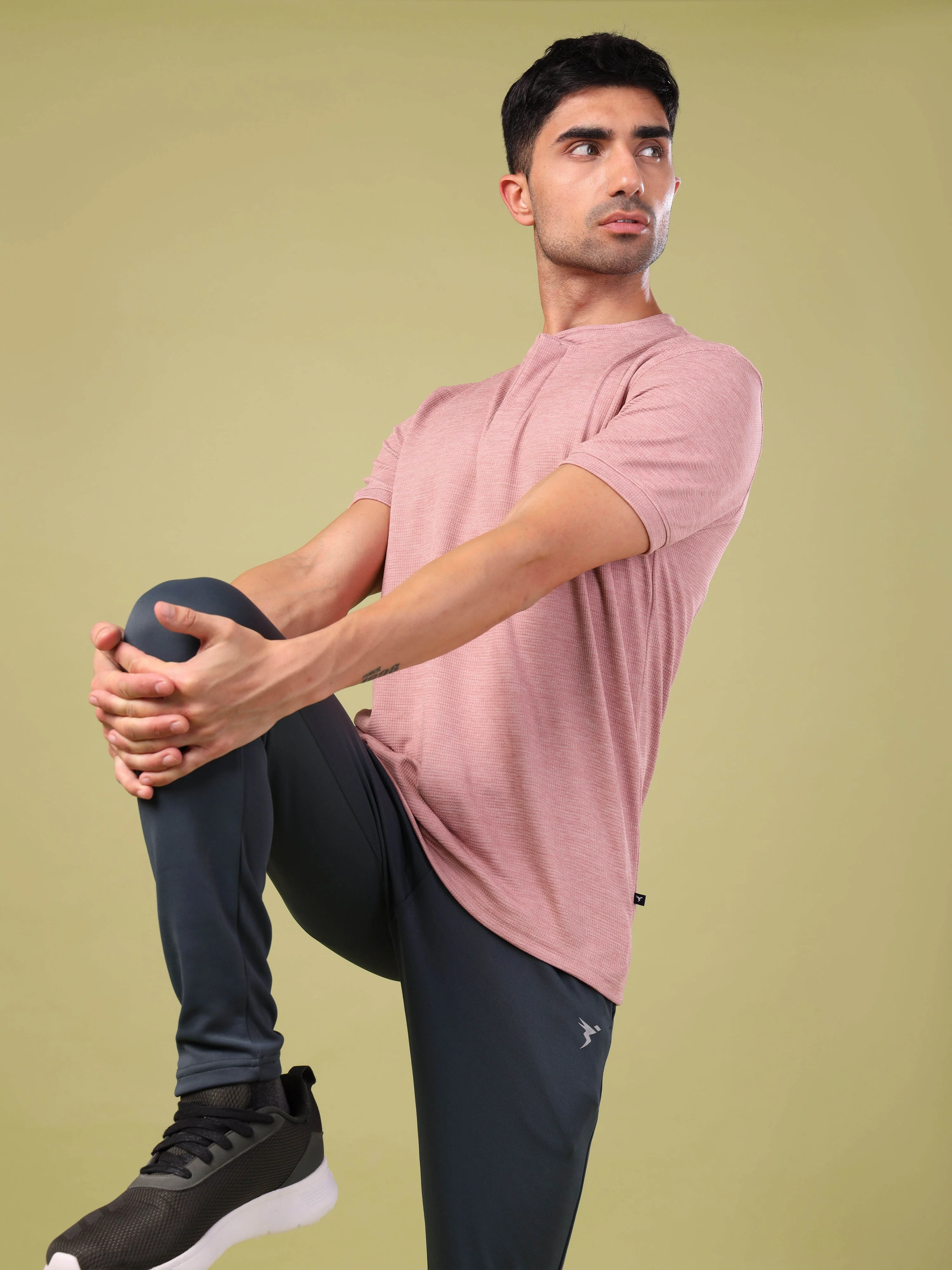 Men Cubic Melange Slim Fit Henley Neck Sports T-shirt with DOUBLE COOL - Image 2