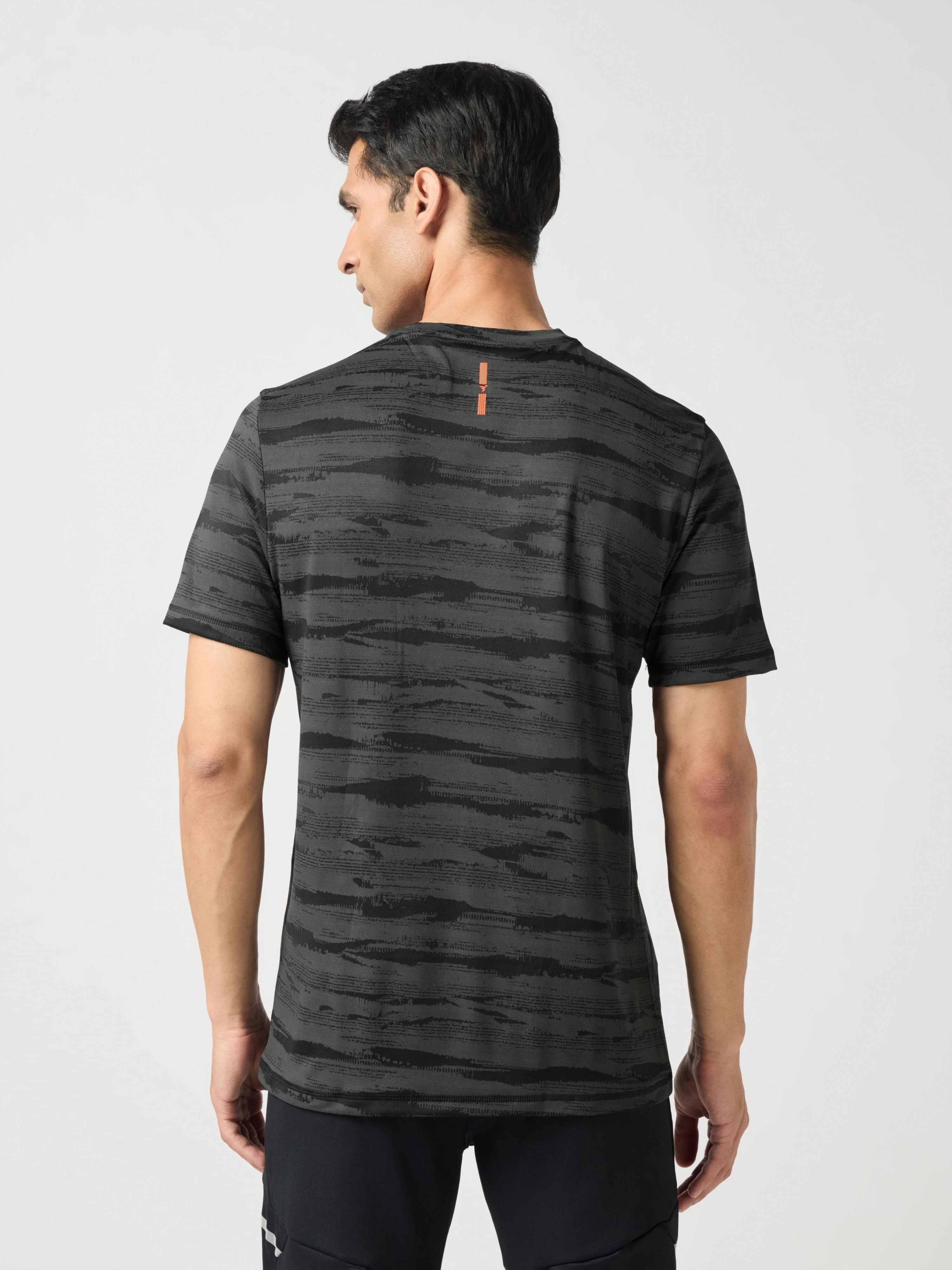 Men Jacquard Slim Fit Crew Neck T-shirt with DOUBLE COOL - Image 3