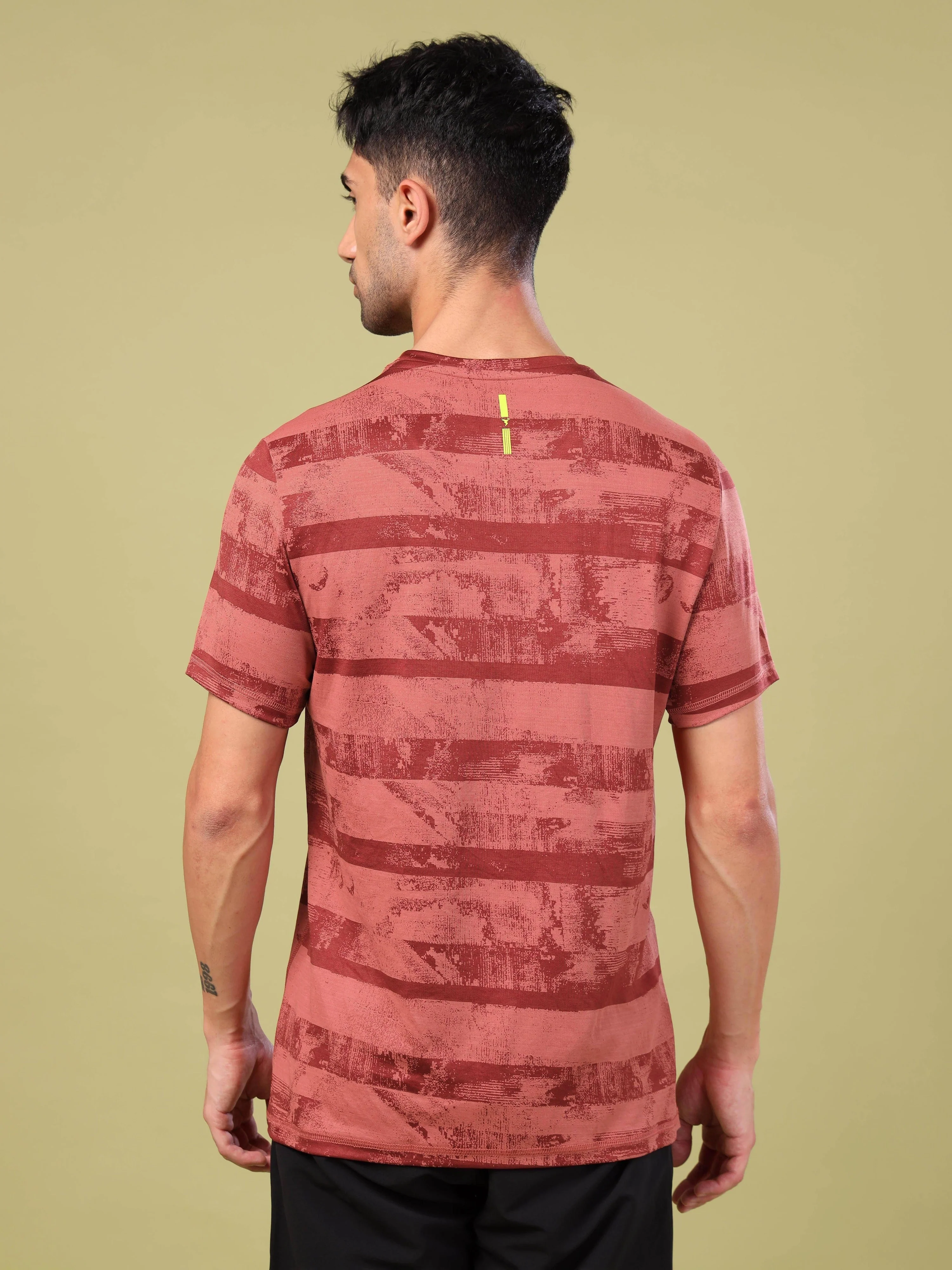 Men Jacquard Slim Fit Crew Neck T-shirt with DOUBLE COOL - Image 3