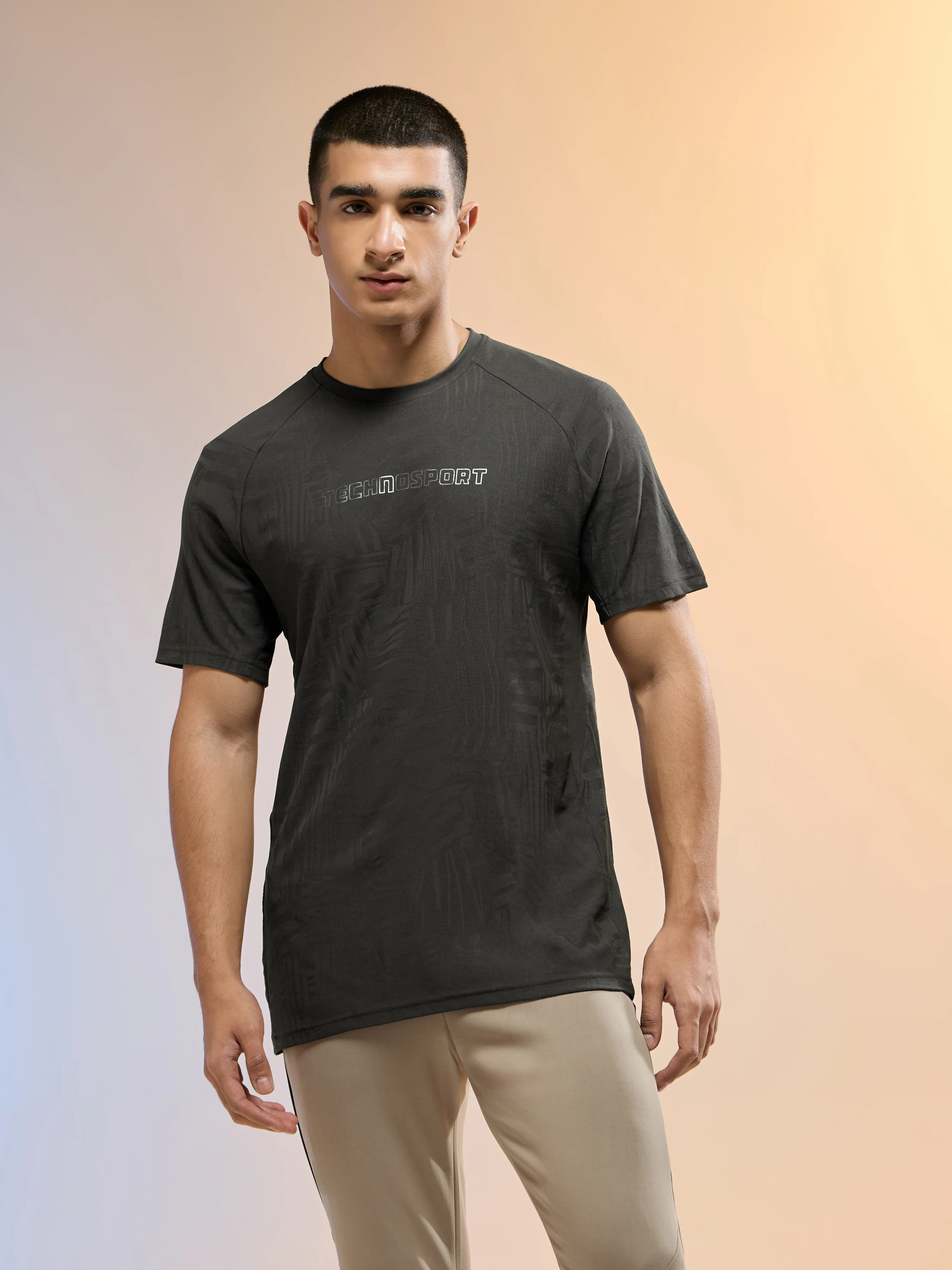 Men Jacquard Slim Fit Round Neck Sports T-shirt with MATPIQ - Image 2