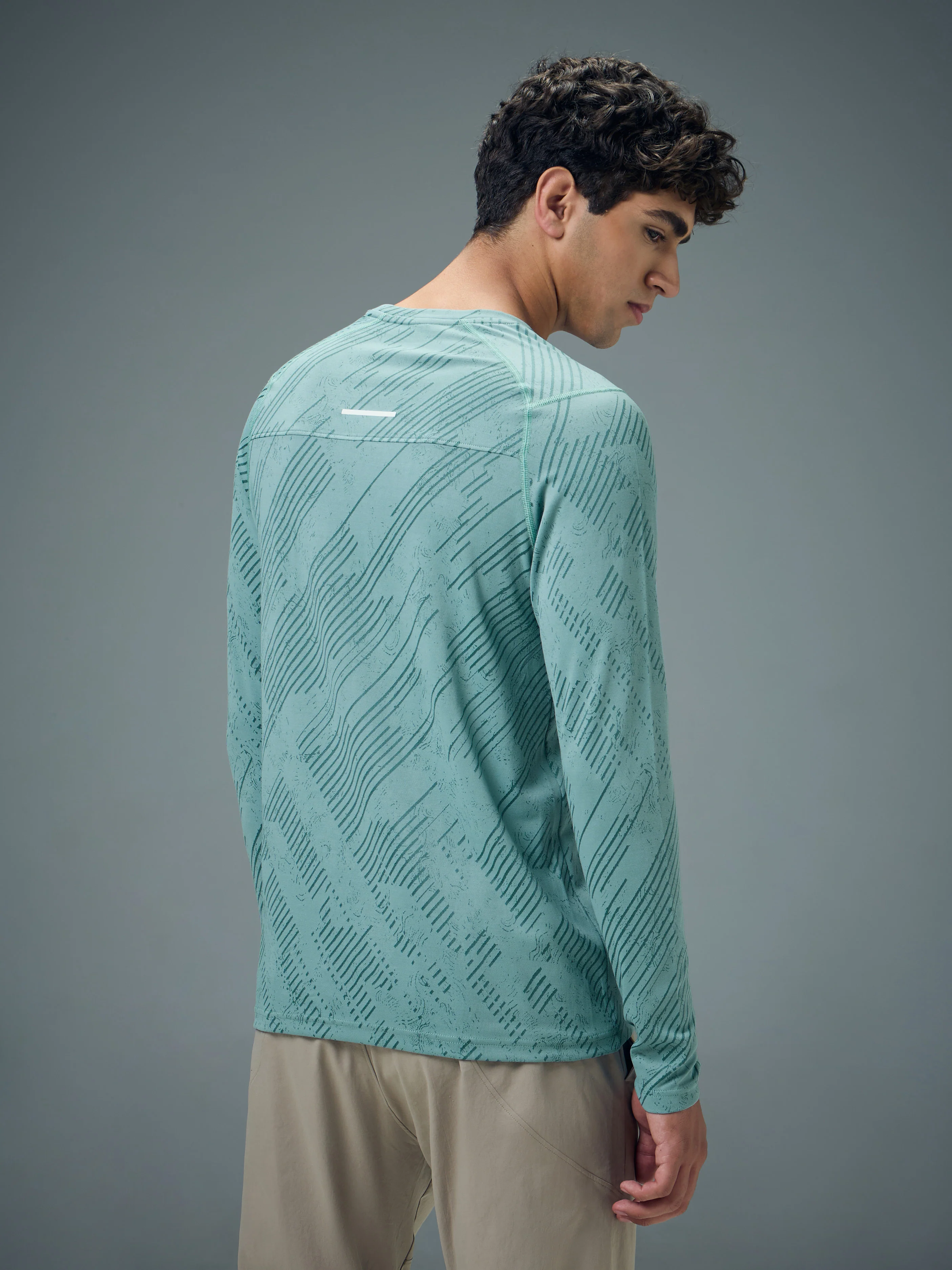 Men Jacquard Slim Fit Round Neck T-shirt with DOUBLE COOL - Image 3