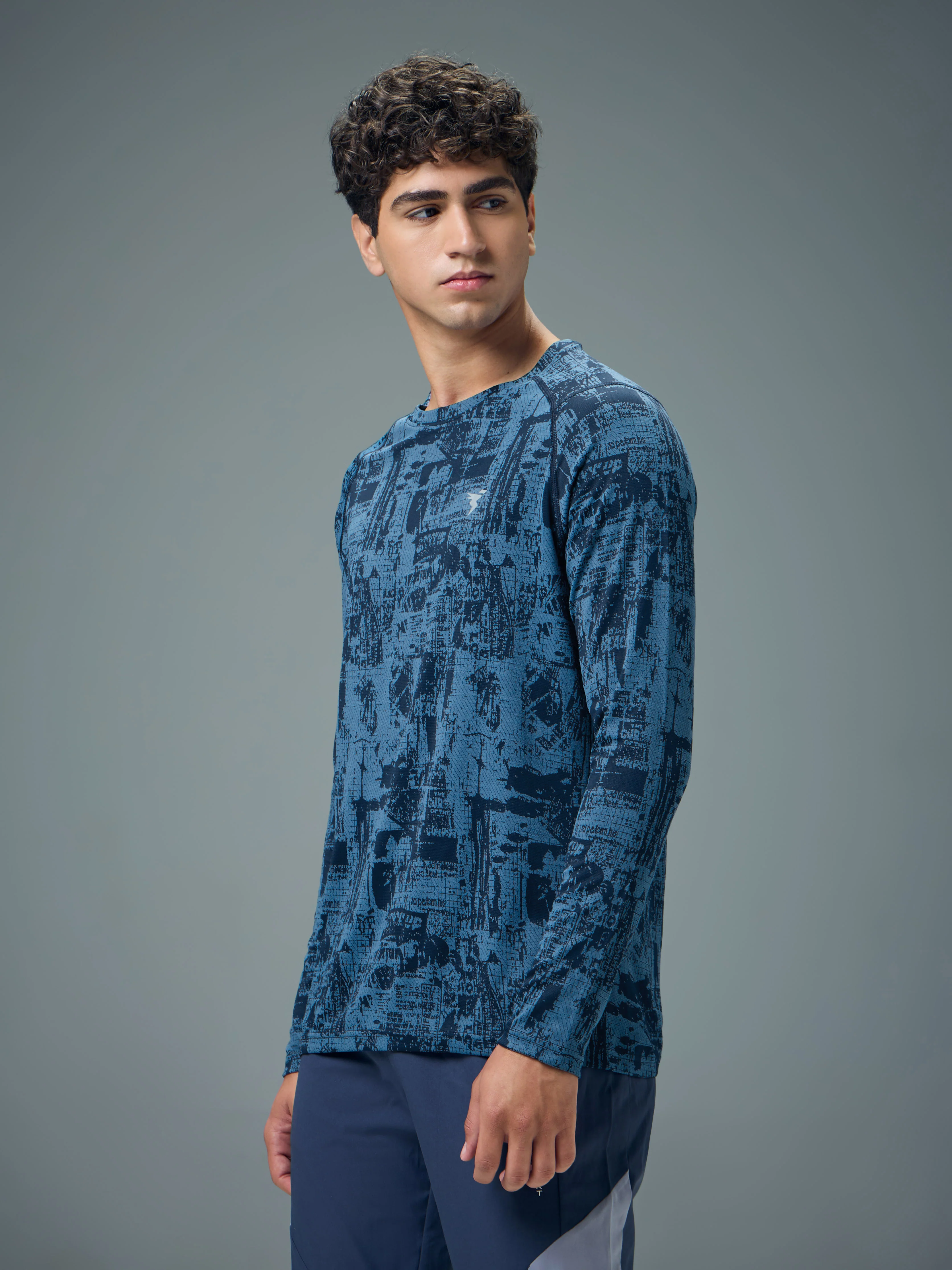 Men Jacquard Slim Fit Round Neck T-shirt with DOUBLE COOL - Image 4