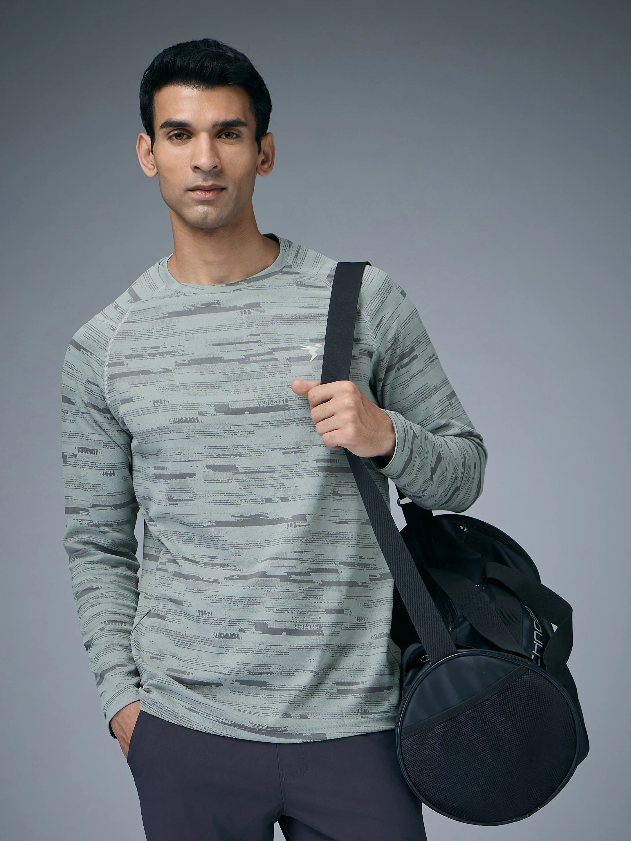 Men Jacquard Slim Fit Round Neck T-shirt with DOUBLE COOL