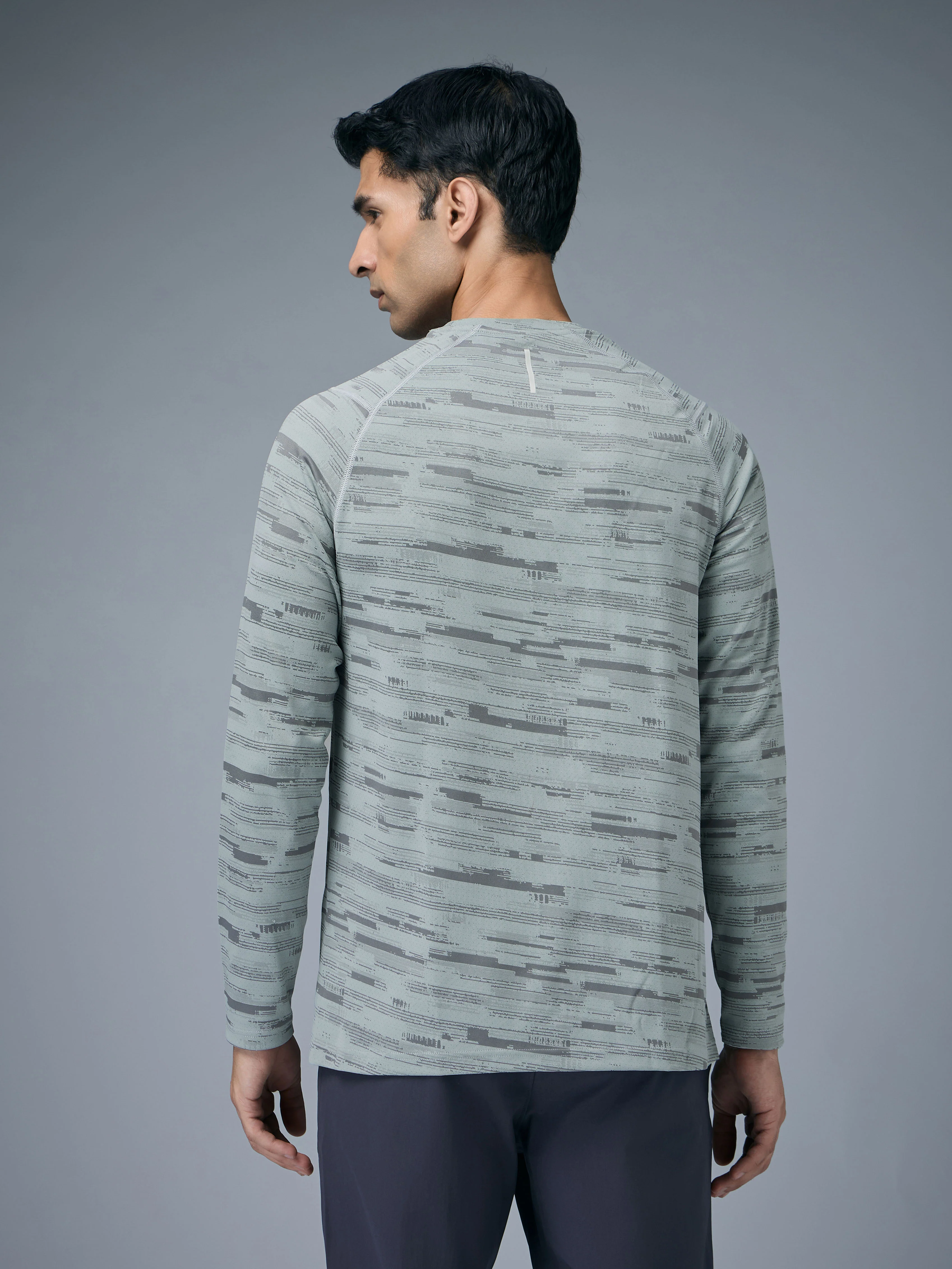 Men Jacquard Slim Fit Round Neck T-shirt with DOUBLE COOL - Image 3
