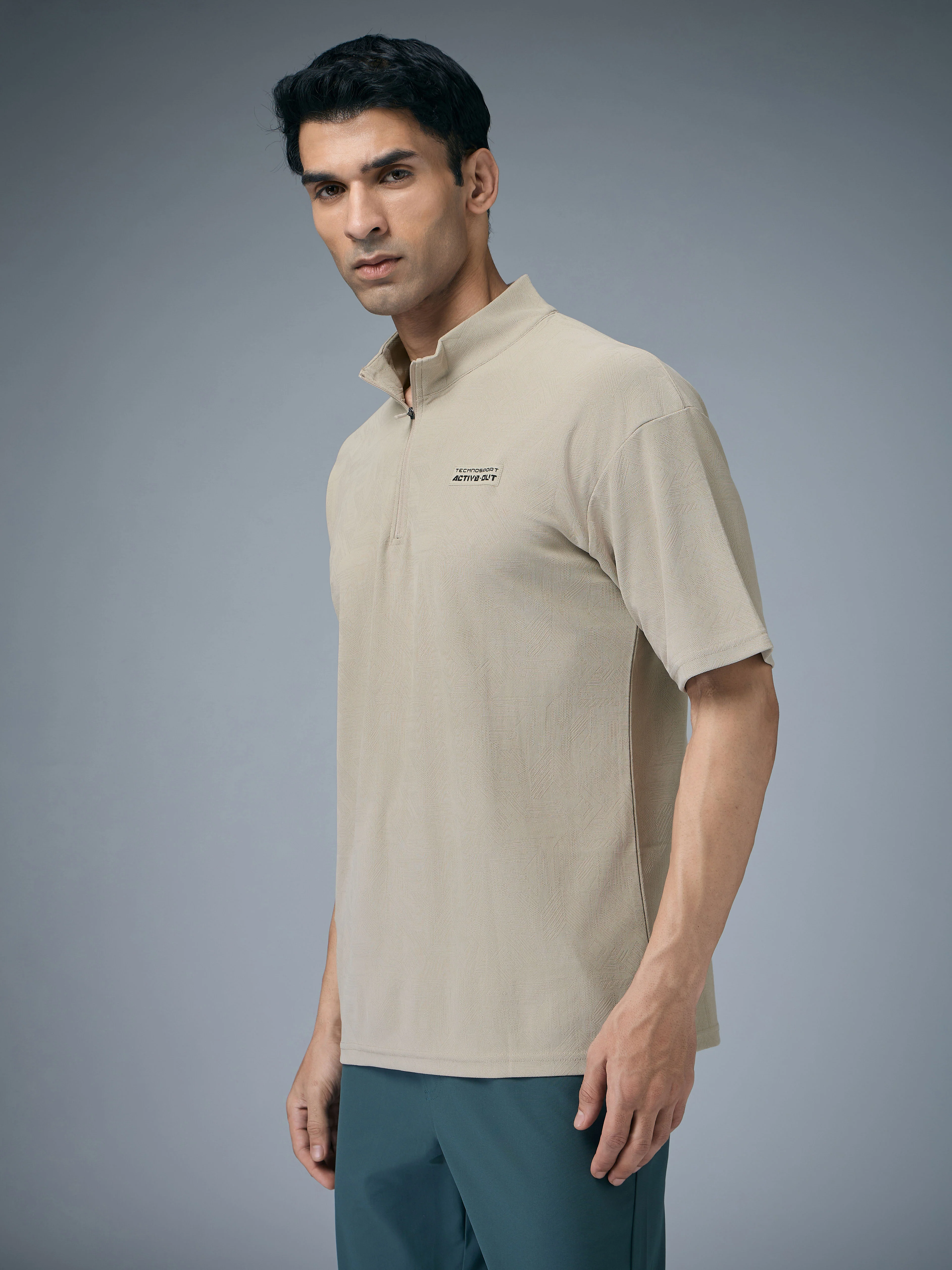 Men Mock Neck Self Design Oversized Active Out T-shirt with MATPIQ - Image 4