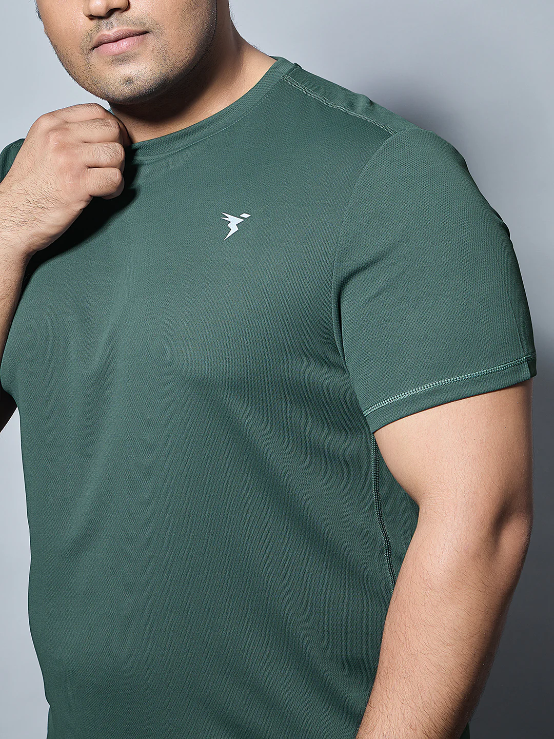 Men Plus Size Solid Active T-shirt with TECHNO COOL+ - Image 5