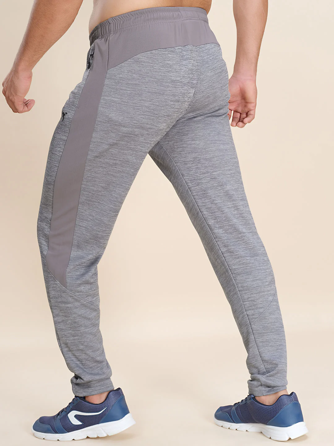 Men Plus Size Solid Slim Fit Active Trackpants - Image 5