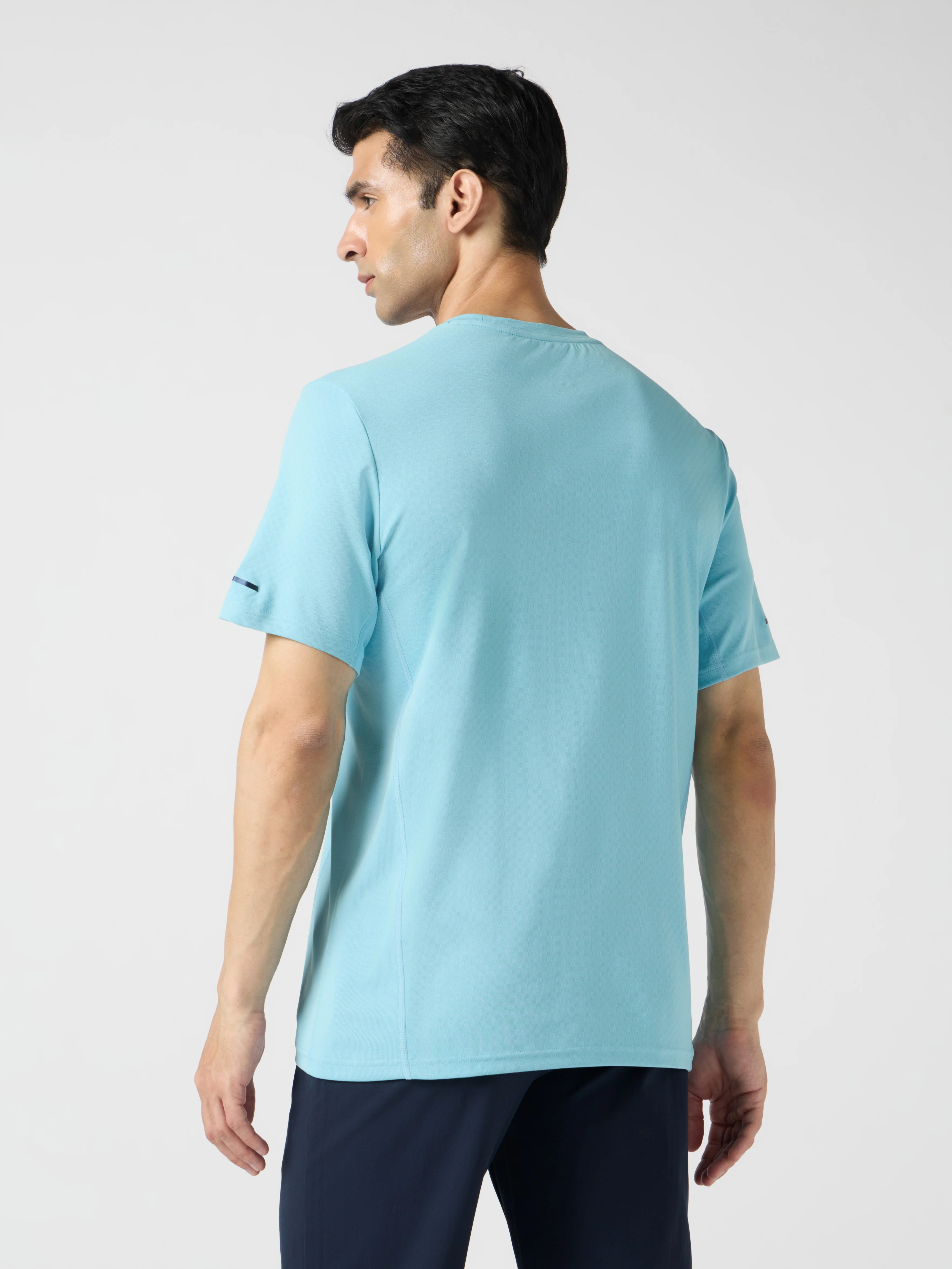 Men Printed Slim Fit Henley Neck Sports T-Shirt with ELASTOLITE - Image 3