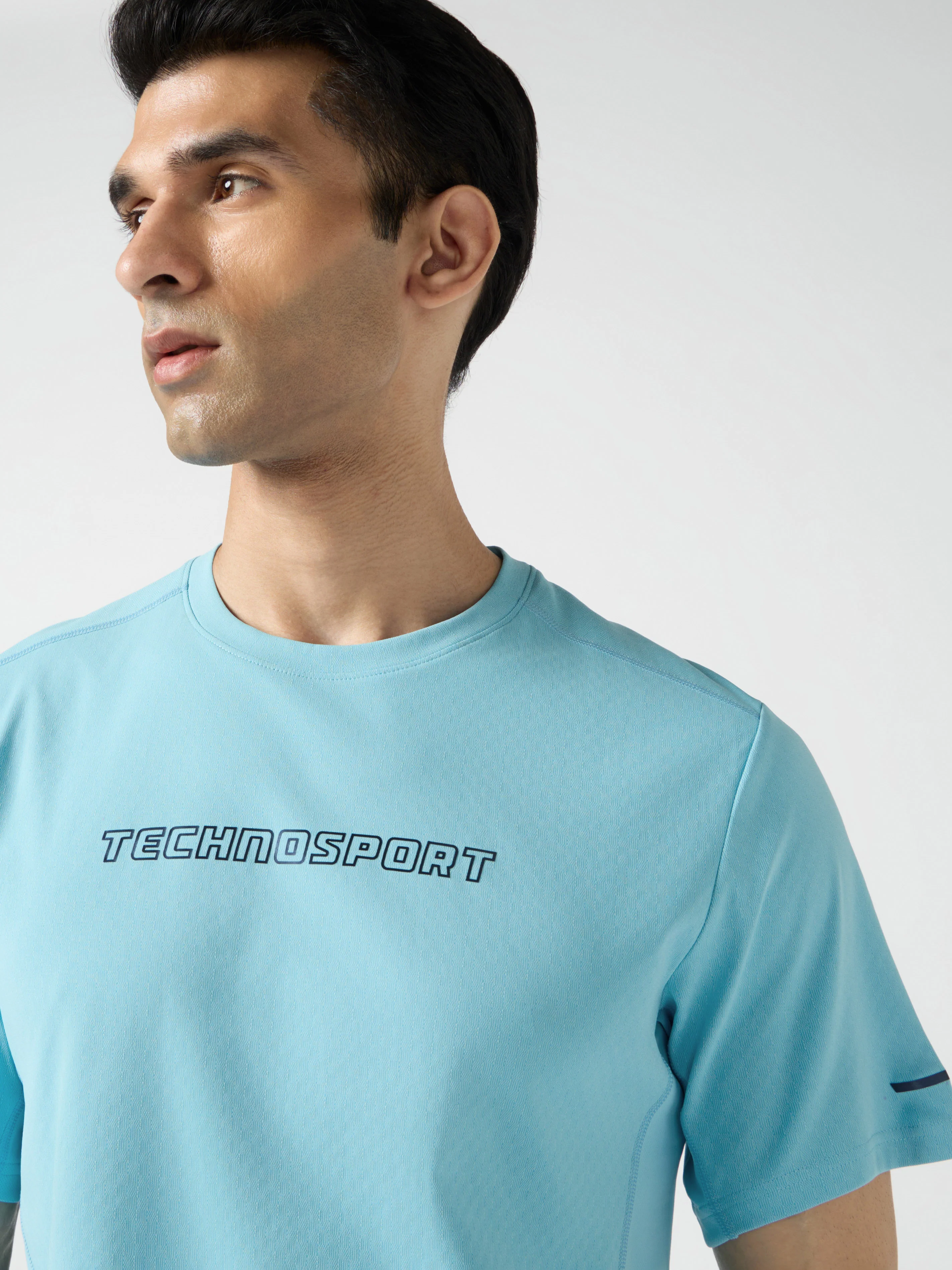 Men Printed Slim Fit Henley Neck Sports T-Shirt with ELASTOLITE - Image 5