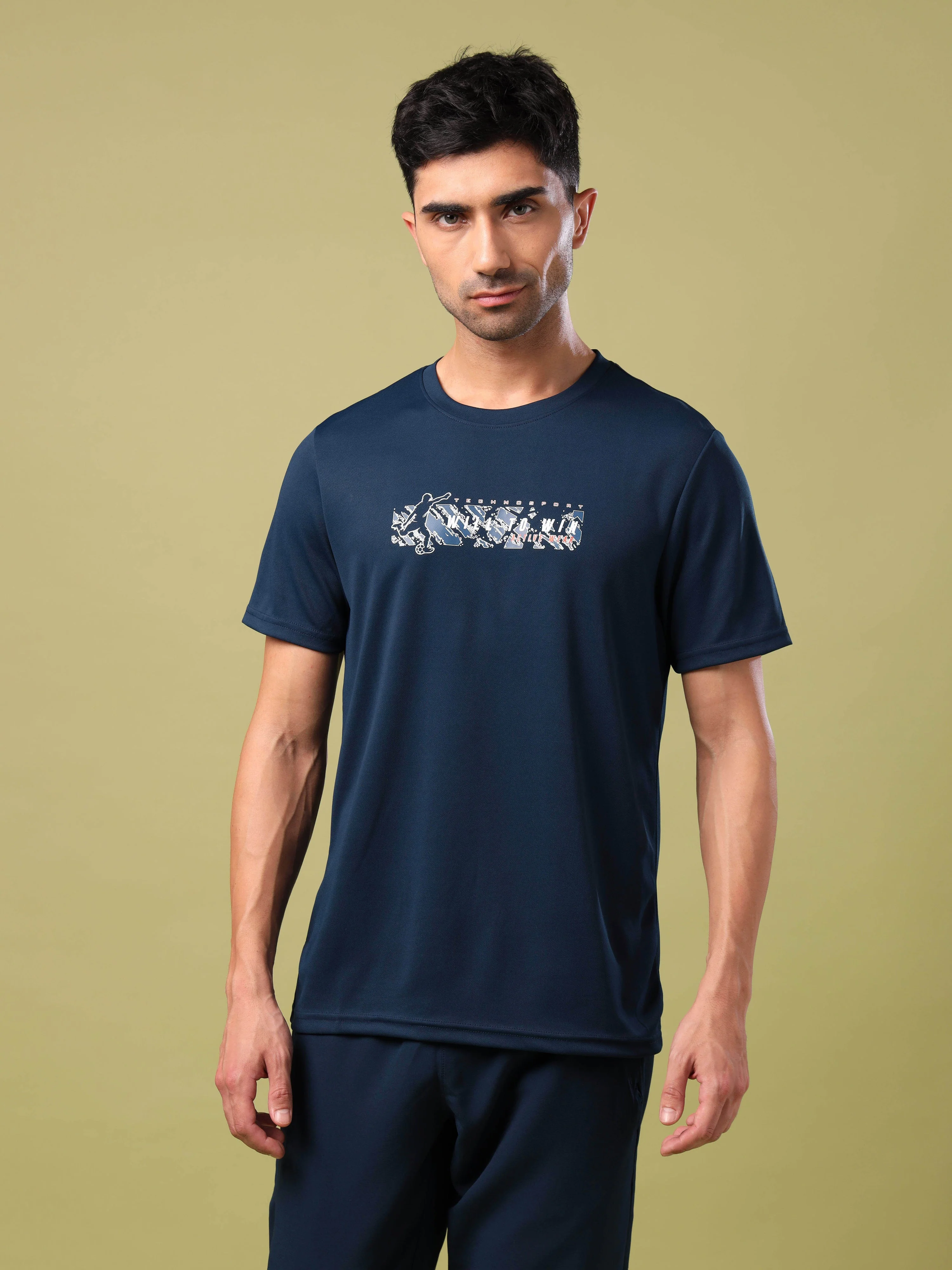 Men Printed Slim Fit Round Neck T-shirt with TECHNO COOL+