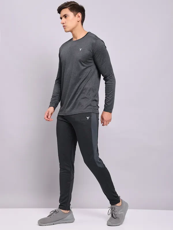 Men Melange Slim Fit Crew Neck T-shirt with DOUBLE COOL - Image 7