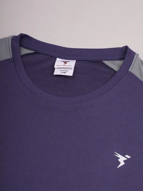 Men Colorblock Slim Fit Crew Neck T-shirt with TECHNO COOL+ - Image 10
