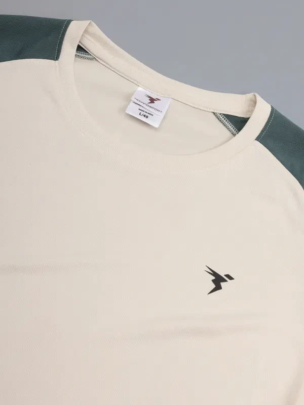 Men Colorblock Slim Fit Crew Neck T-shirt with TECHNO COOL+ - Image 7