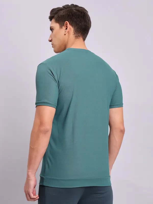 Men Solid Slim Fit Crew Neck T-shirt with MATPIQ - Image 4