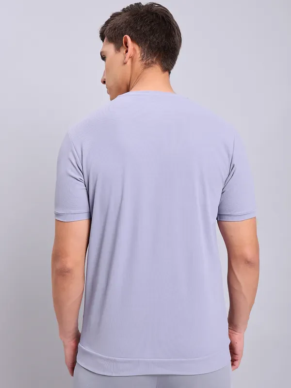 Men Solid Slim Fit Crew Neck T-shirt with MATPIQ - Image 3