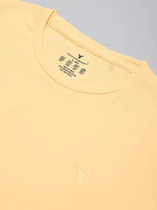 Men Solid Slim Fit Crew Neck T-shirt with MATPIQ - Image 7
