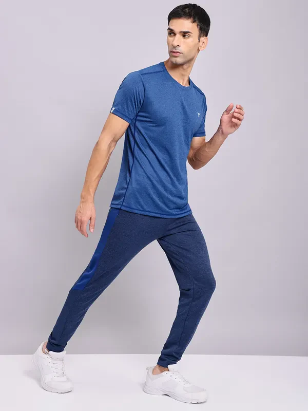 Men Solid Slim Fit Crew Neck T-shirt with DOUBLE COOL - Image 4