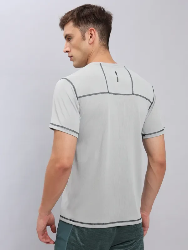 Men Solid Slim Fit Crew Neck T-shirt with TECHNO COOL+ - Image 4