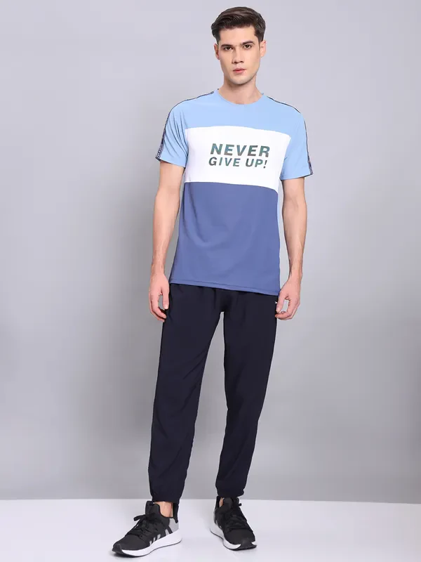 Men Colorblock Slim Fit Crew Neck T-shirt with MATPIQ - Image 10