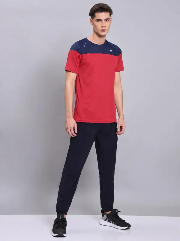 Men Colorblock Slim Fit Crew Neck T-shirt with TECHNO COOL+ - Image 6