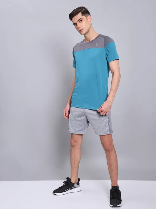 Men Colorblock Slim Fit Crew Neck T-shirt with TECHNO COOL+ - Image 2