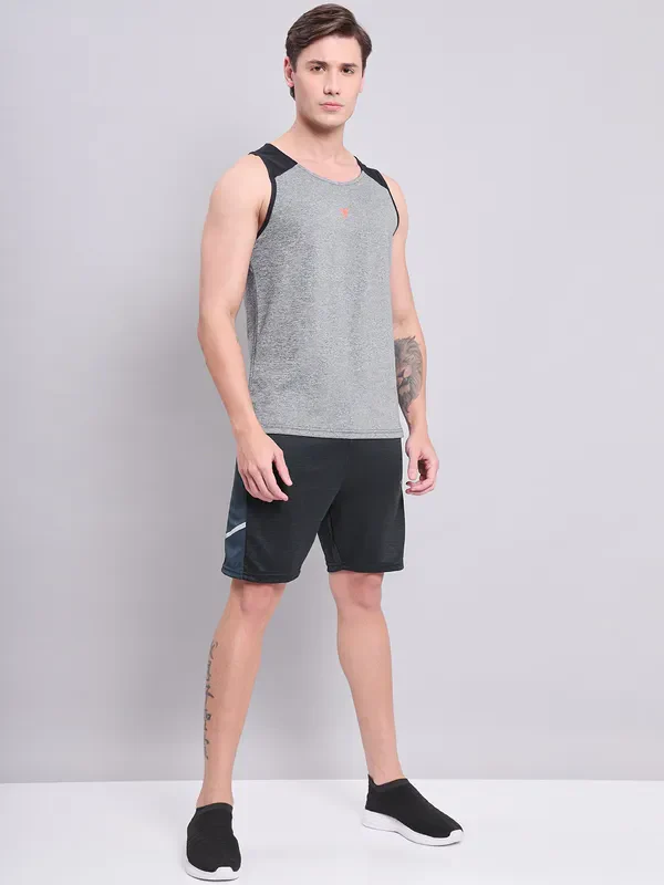 Men Melange Slim Fit Scoop Neck Innerwear Vest with DOUBLE COOL - Image 2