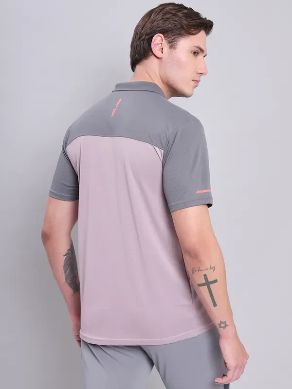 Men Colorblock Relax Fit Polo T-shirt with TECHNO COOL+ - Image 4
