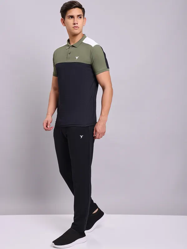 Men Colorblock Slim Fit Polo T-shirt with MATPIQ - Image 2