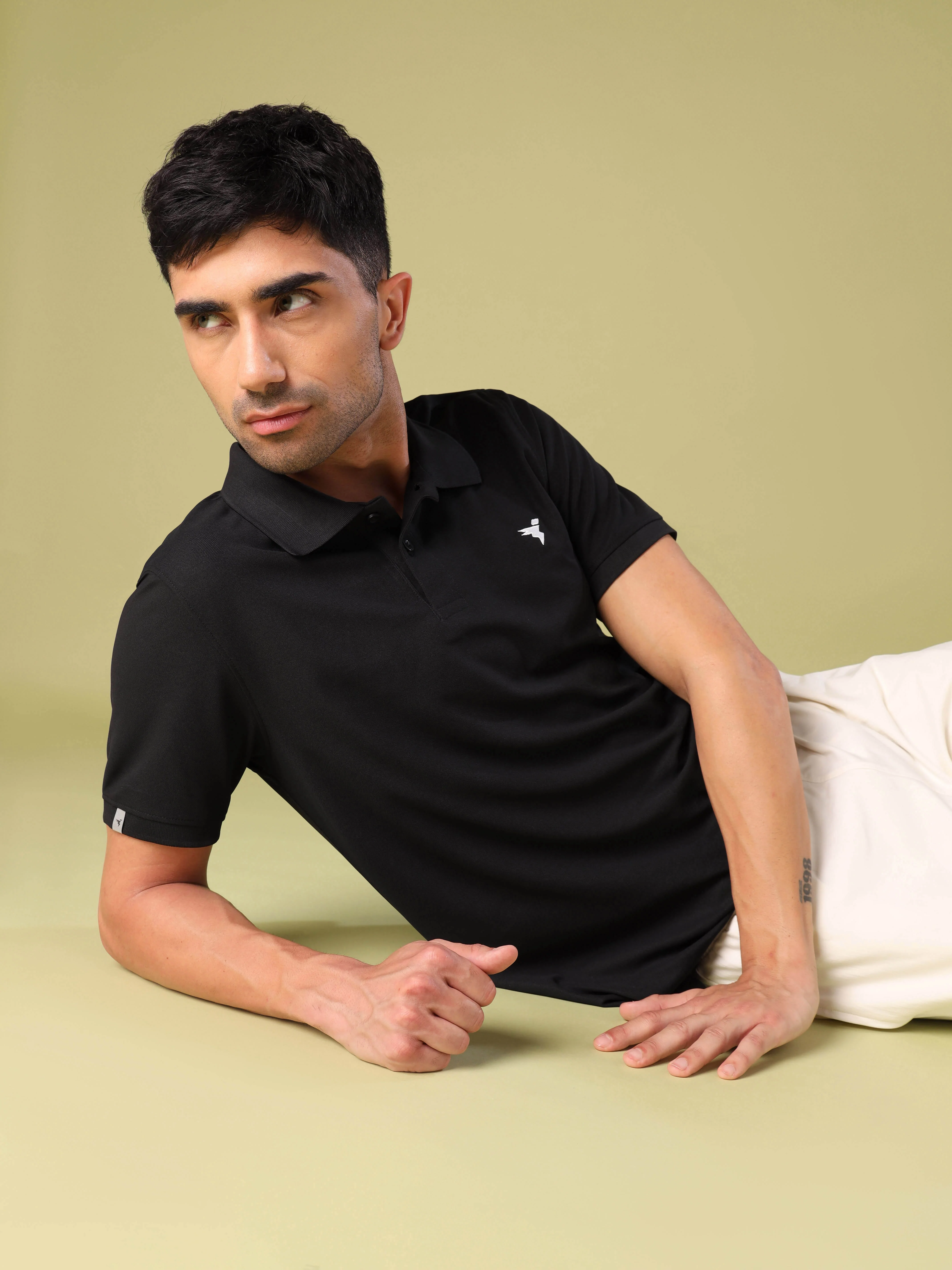 Men Solid Slim Fit Polo T-shirt with MATPIQ - Image 5