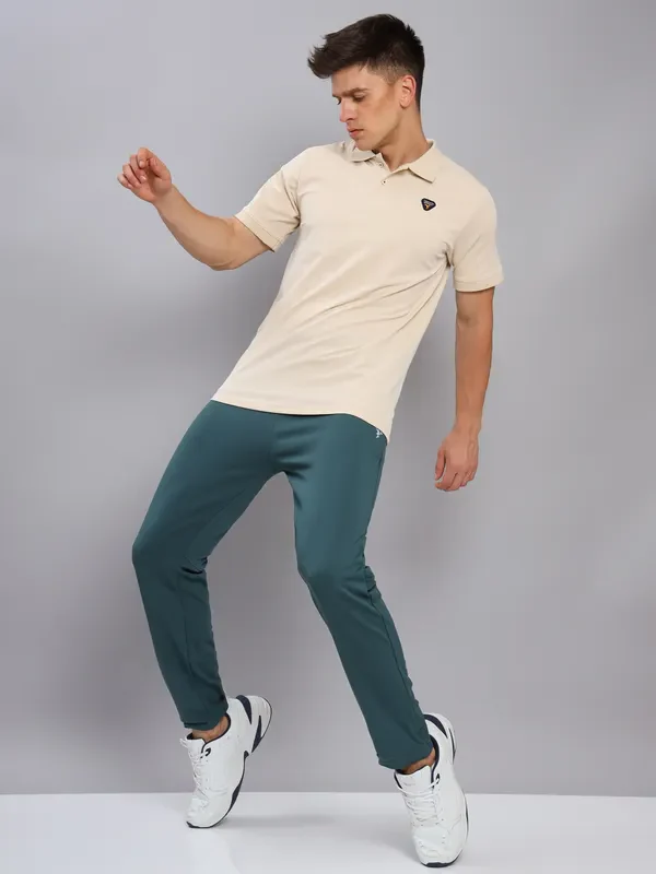 Men Solid Slim Fit Polo T-shirt with ELASTO PLUS - Image 4