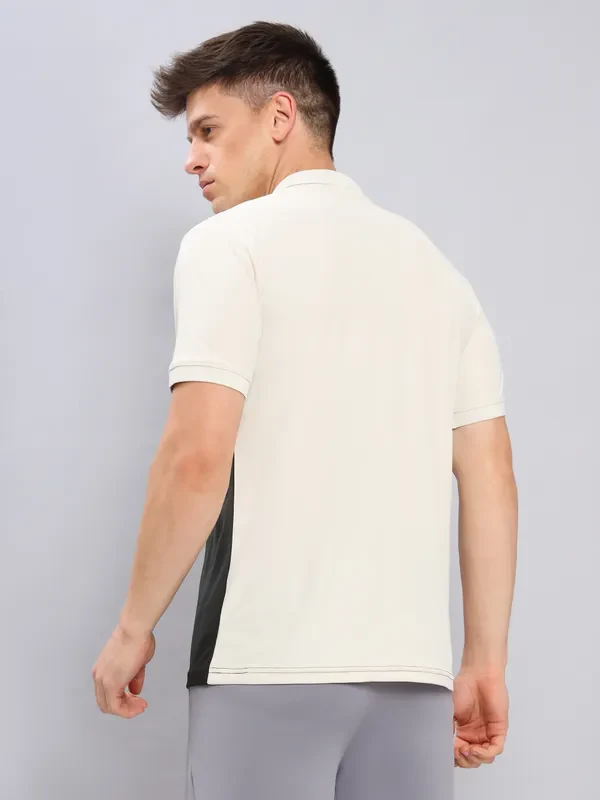 Men Colorblock Slim Fit Polo T-shirt with MATPIQ - Image 3