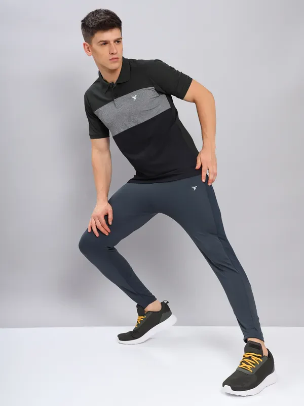 Men Colorblock Slim Fit Polo T-shirt with MATPIQ - Image 2