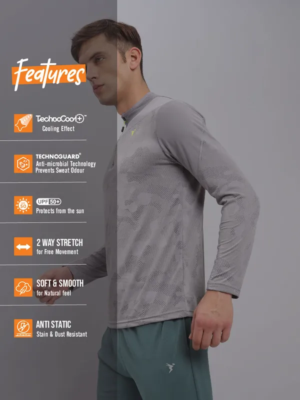 Men Jacquard Slim Fit Mock Neck T-shirt with TECHNO COOL+ - Image 4