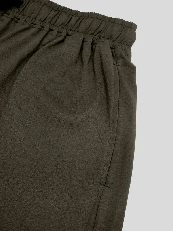 Men Solid Relax Fit Shorts with ELASTO LITE - Image 10