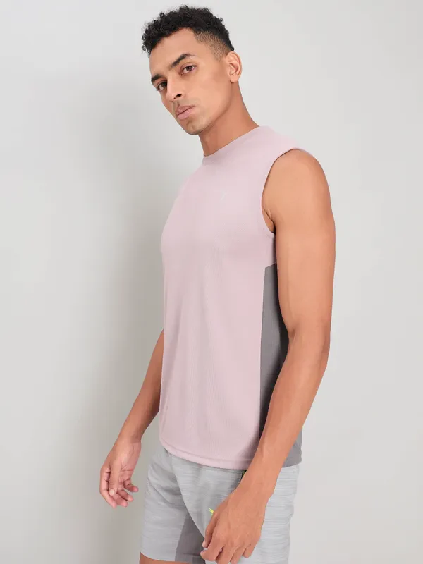 Men Solid Slim Fit Crew Neck Innerwear Vest with TECHNO COOL+ - Image 5