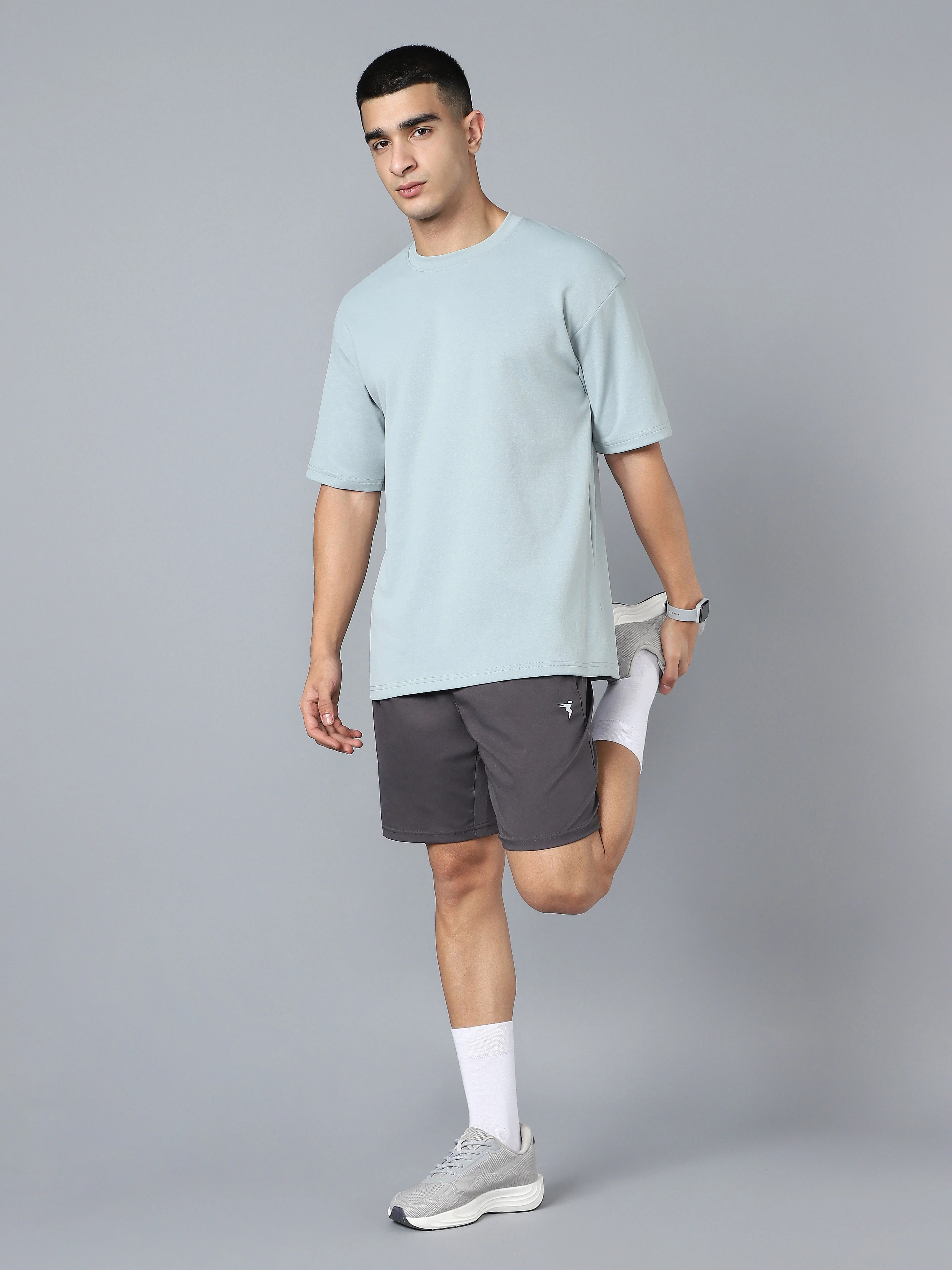 Men Solid  Oversized Crew Neck T-shirt with ELASTO PLUS - Image 4