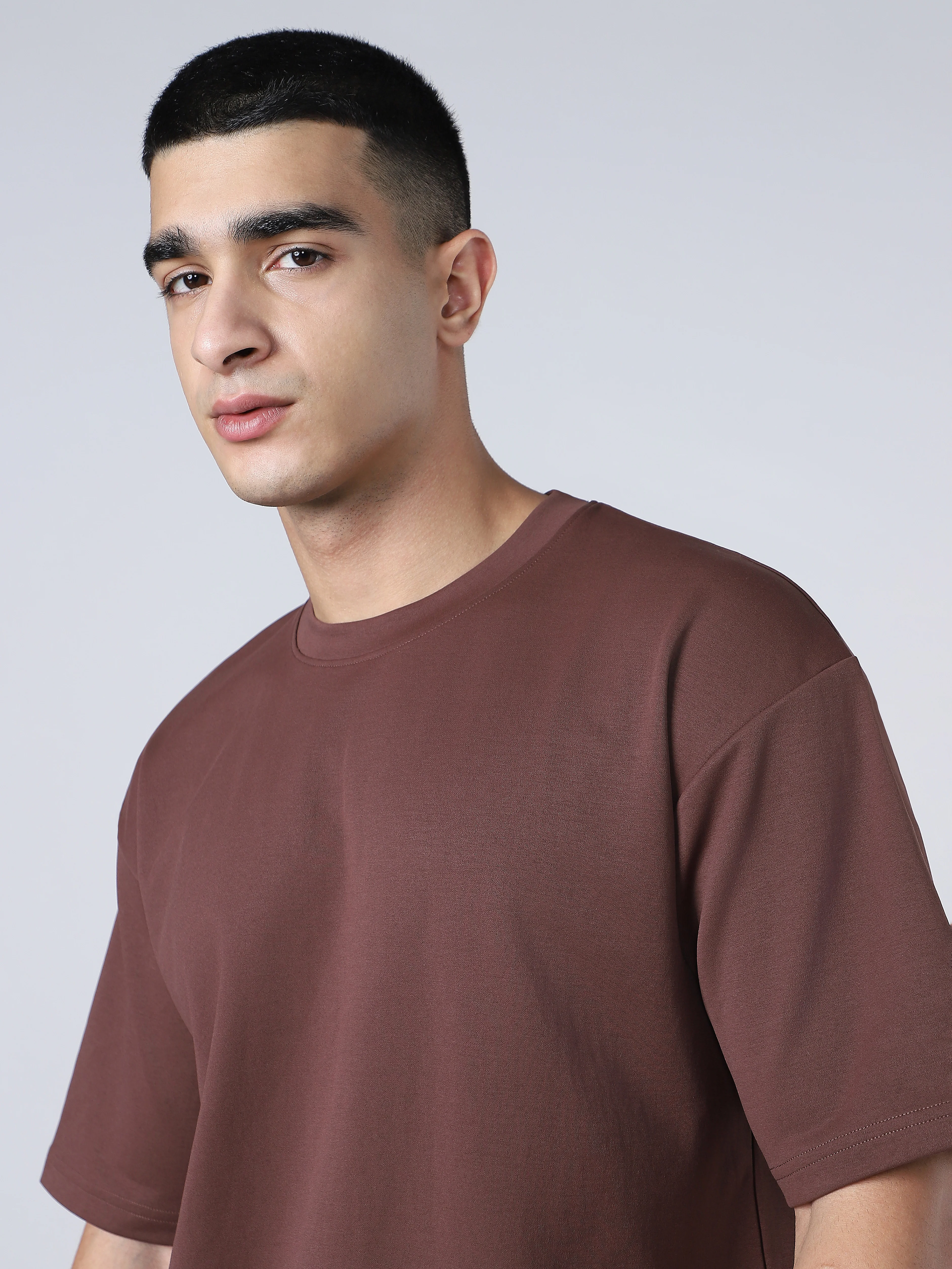 Men Solid  Oversized Crew Neck T-shirt with ELASTO PLUS - Image 7