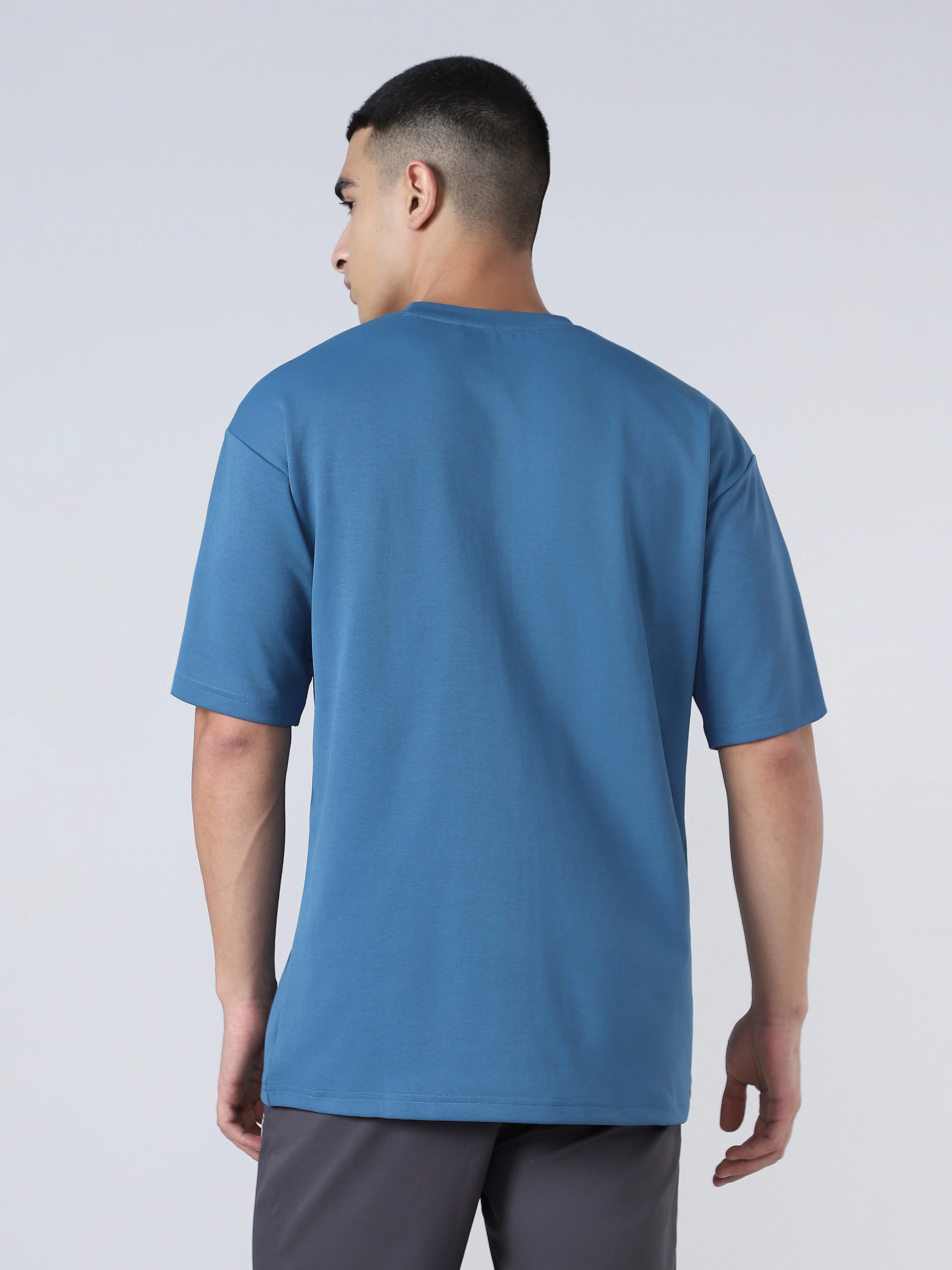 Men Solid  Oversized Crew Neck T-shirt with ELASTO PLUS - Image 2