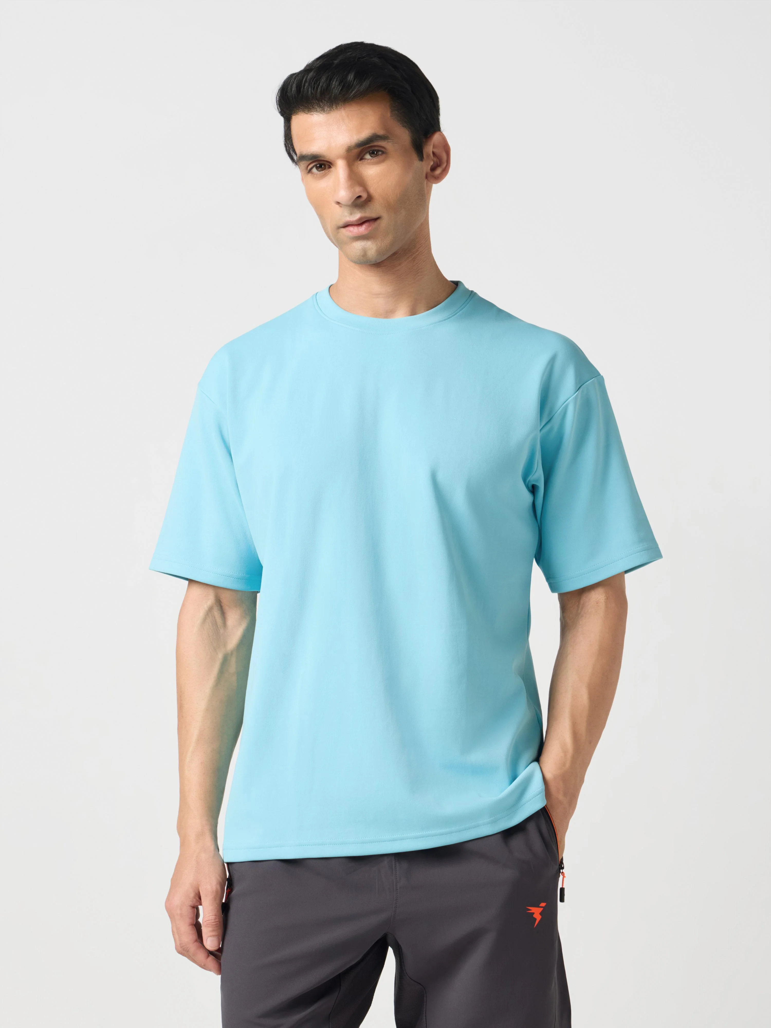 Men Solid  Oversized Crew Neck T-shirt with ELASTO PLUS - Image 2