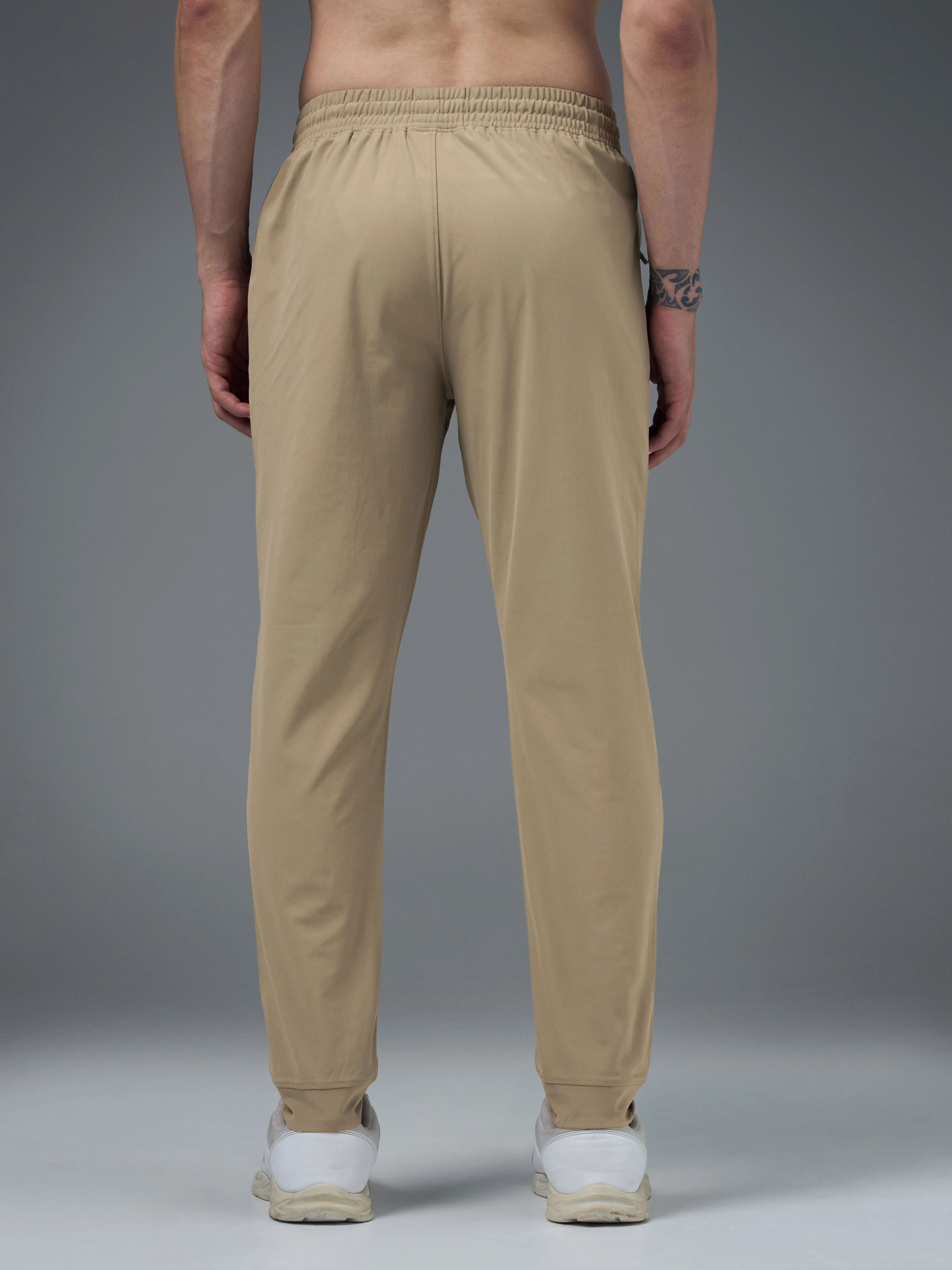 Men Solid Regular Fit Joggers Pants with DURACOOL+ - Image 3