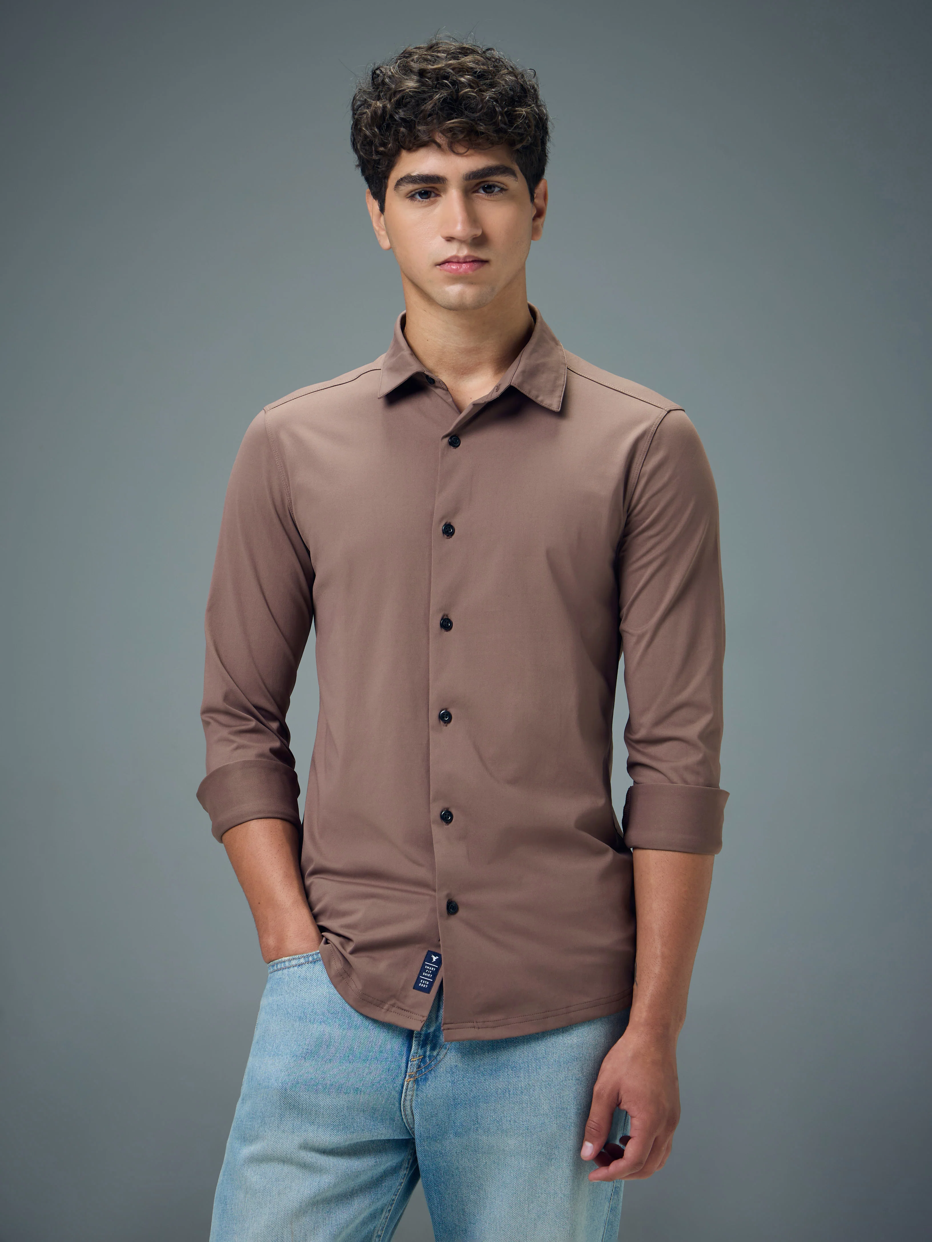 Men Solid Regular Fit Spread Collar Casual Shirt with COTFLEX - Image 2